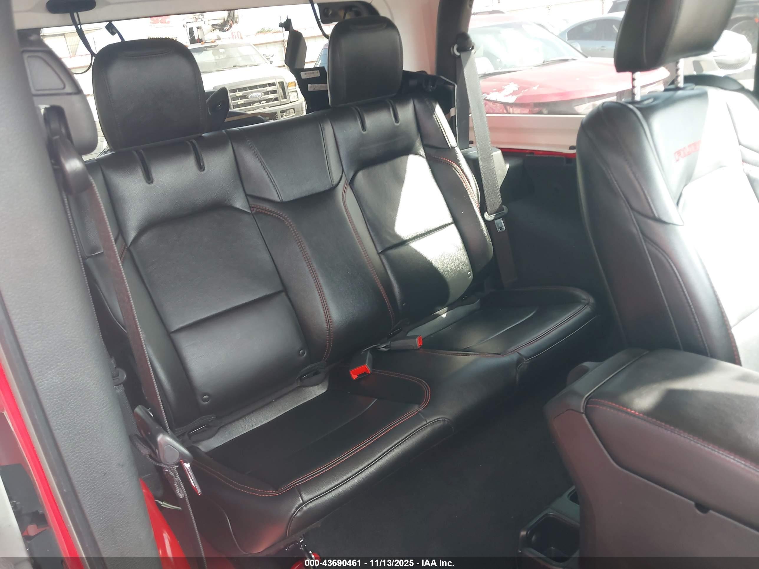 JEEP WRANGLER image 8