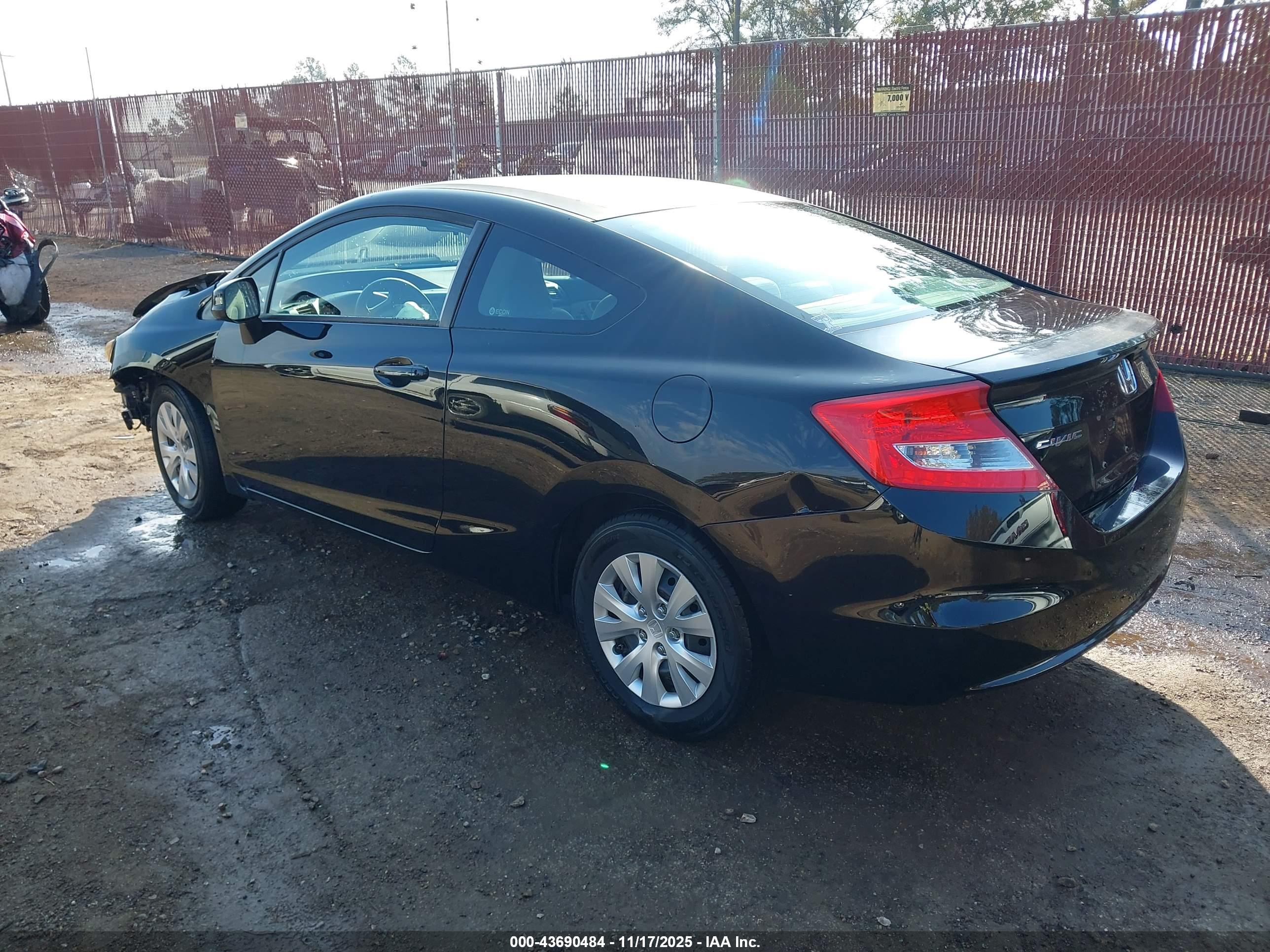 HONDA CIVIC image 3
