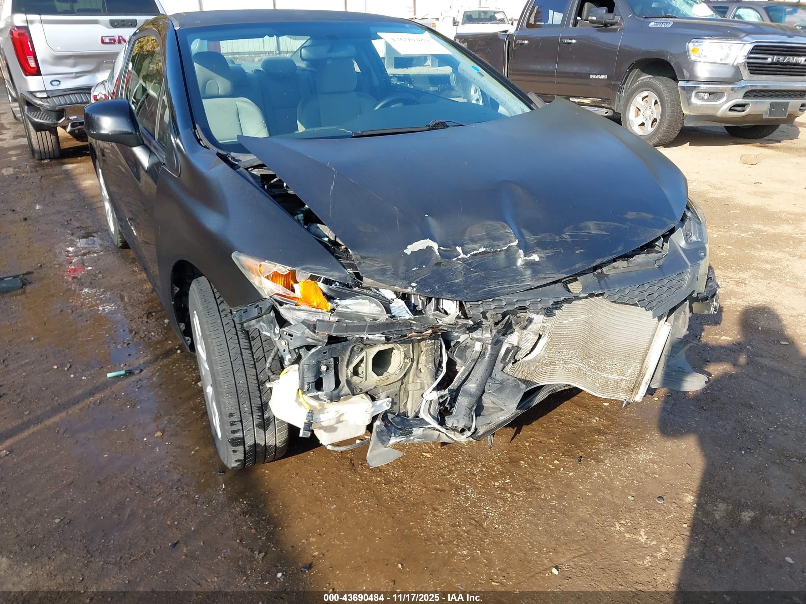 HONDA CIVIC image 6