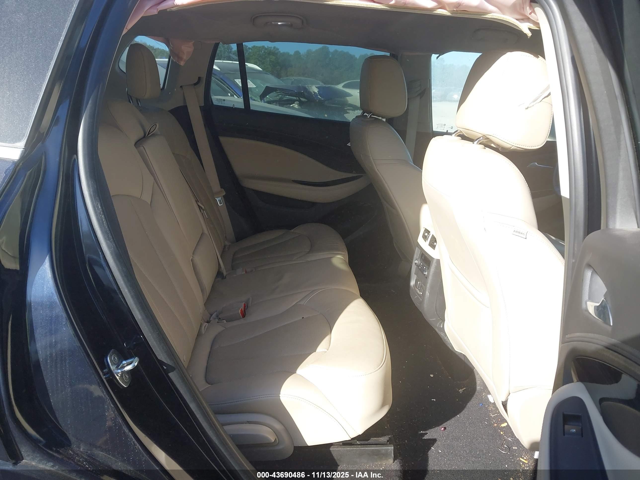 BUICK ENVISION image 8