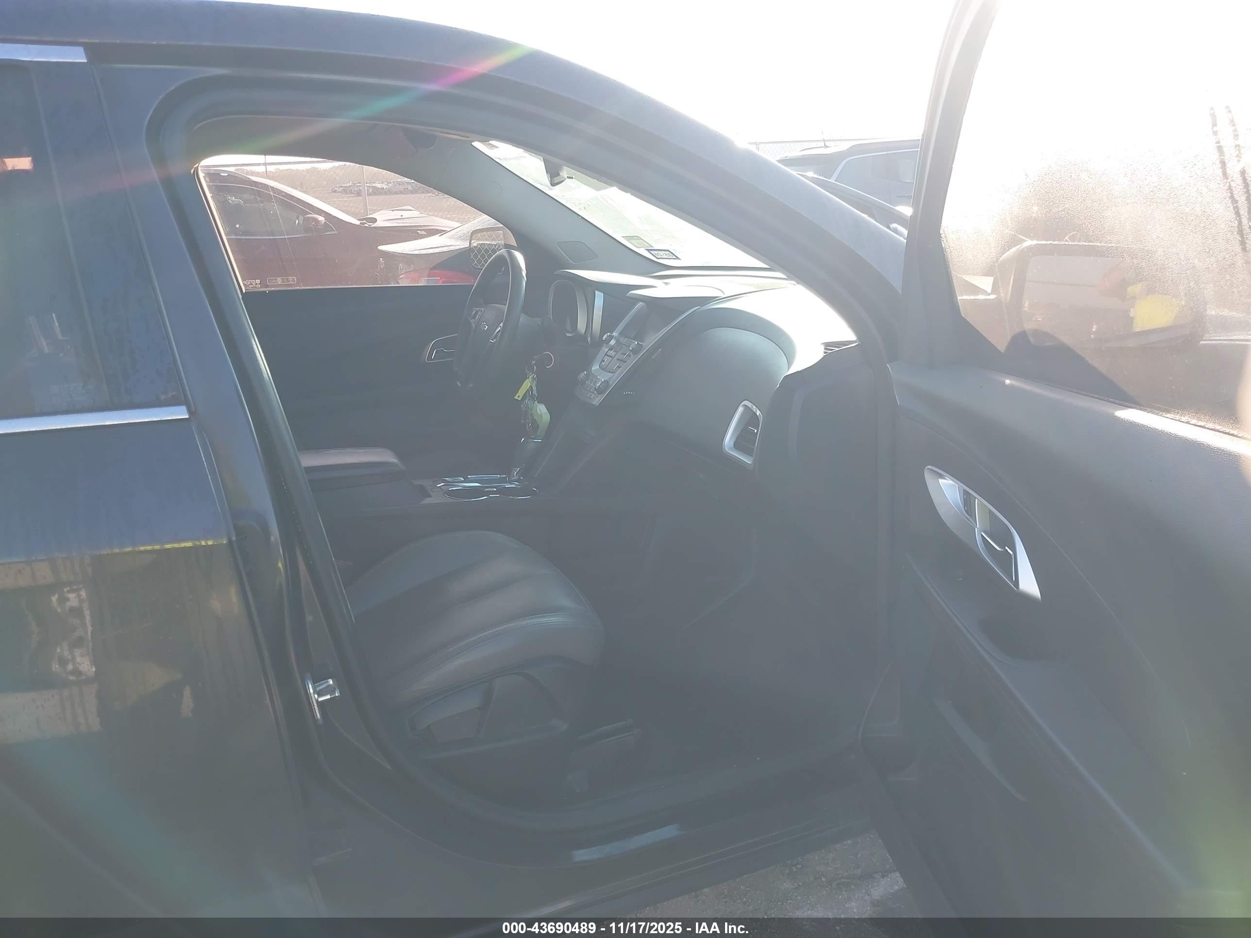 CHEVROLET EQUINOX image 5