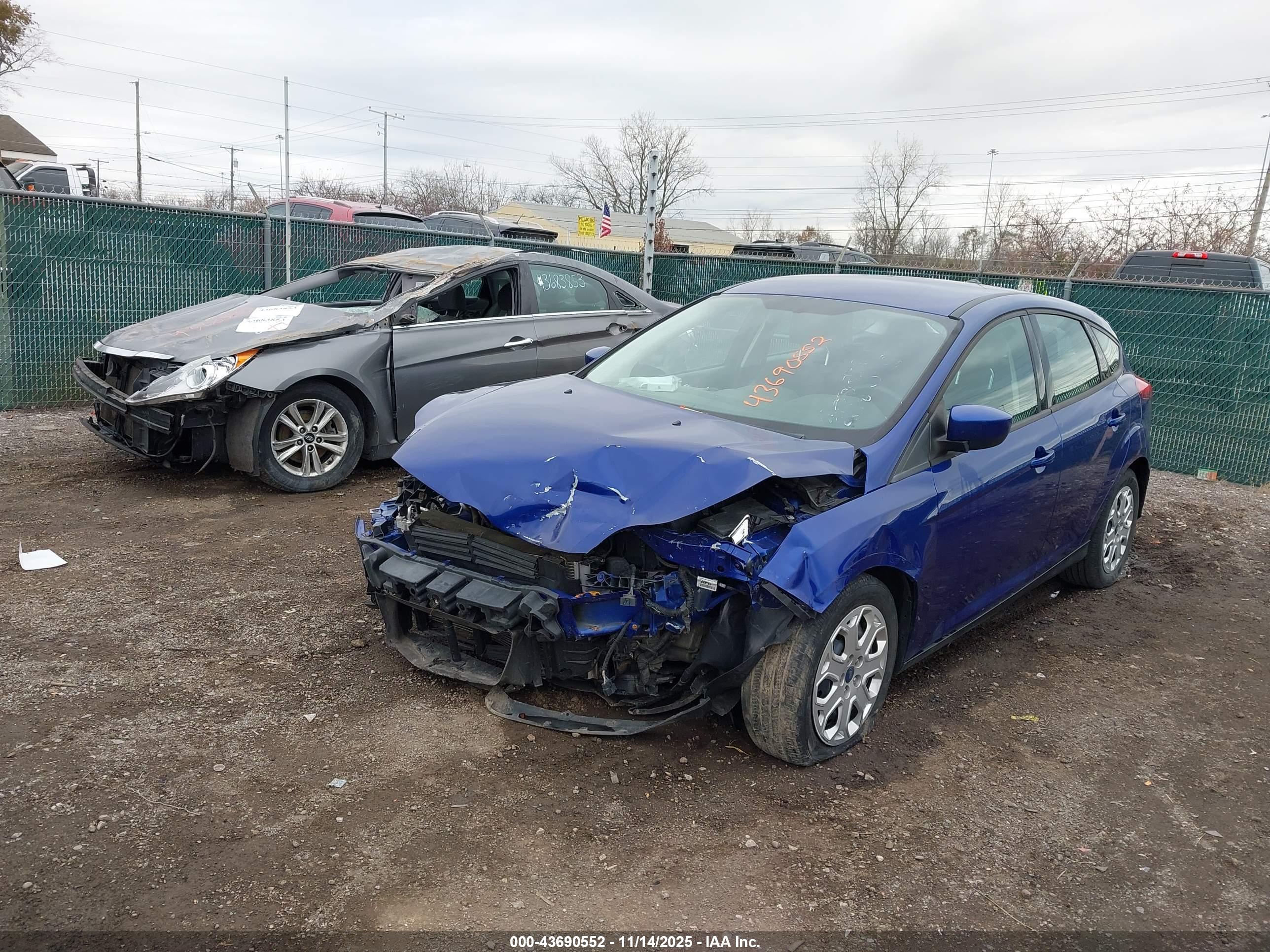 FORD FOCUS image 6