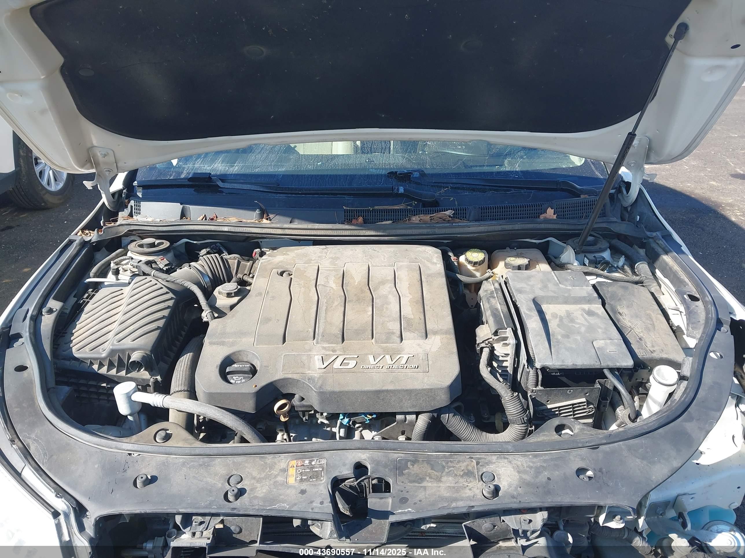 BUICK LACROSSE image 10
