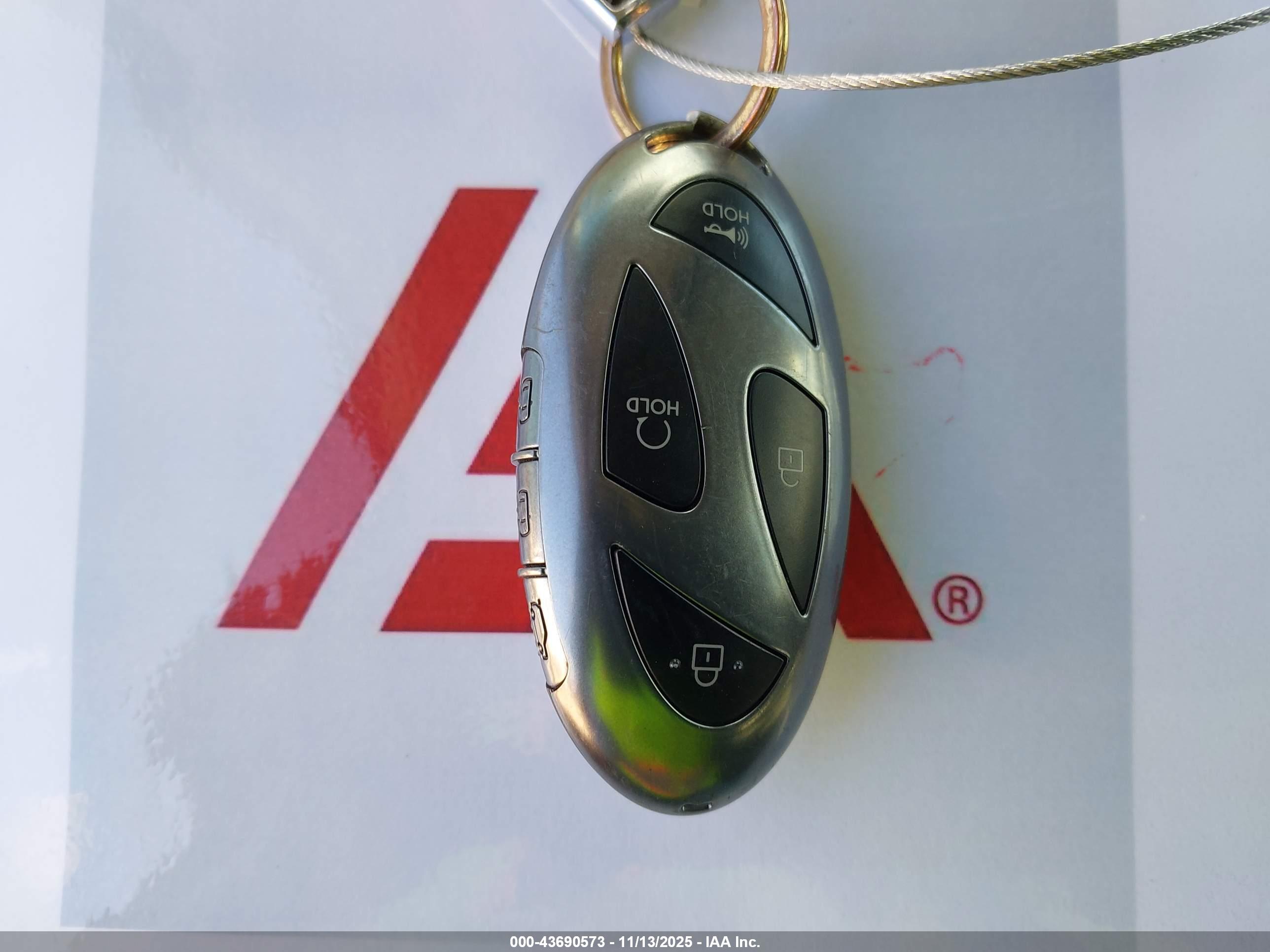 HYUNDAI TUCSON image 11
