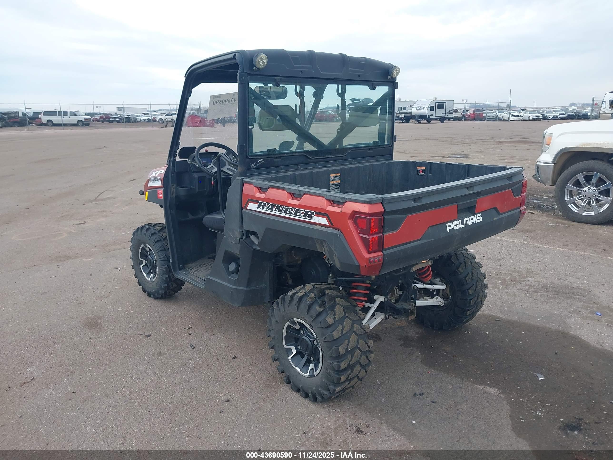 POLARIS RANGER image 3