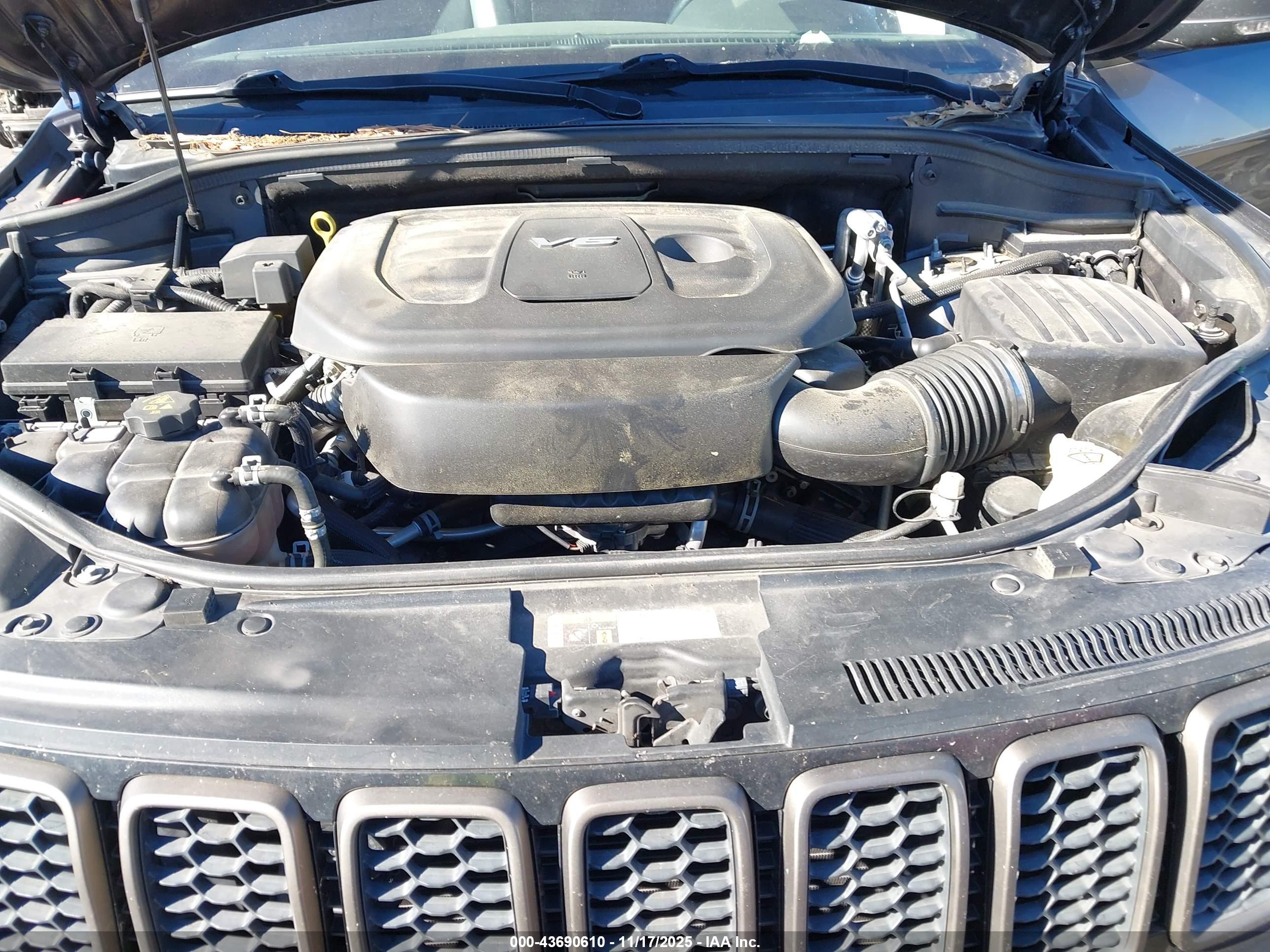 JEEP GRAND image 10