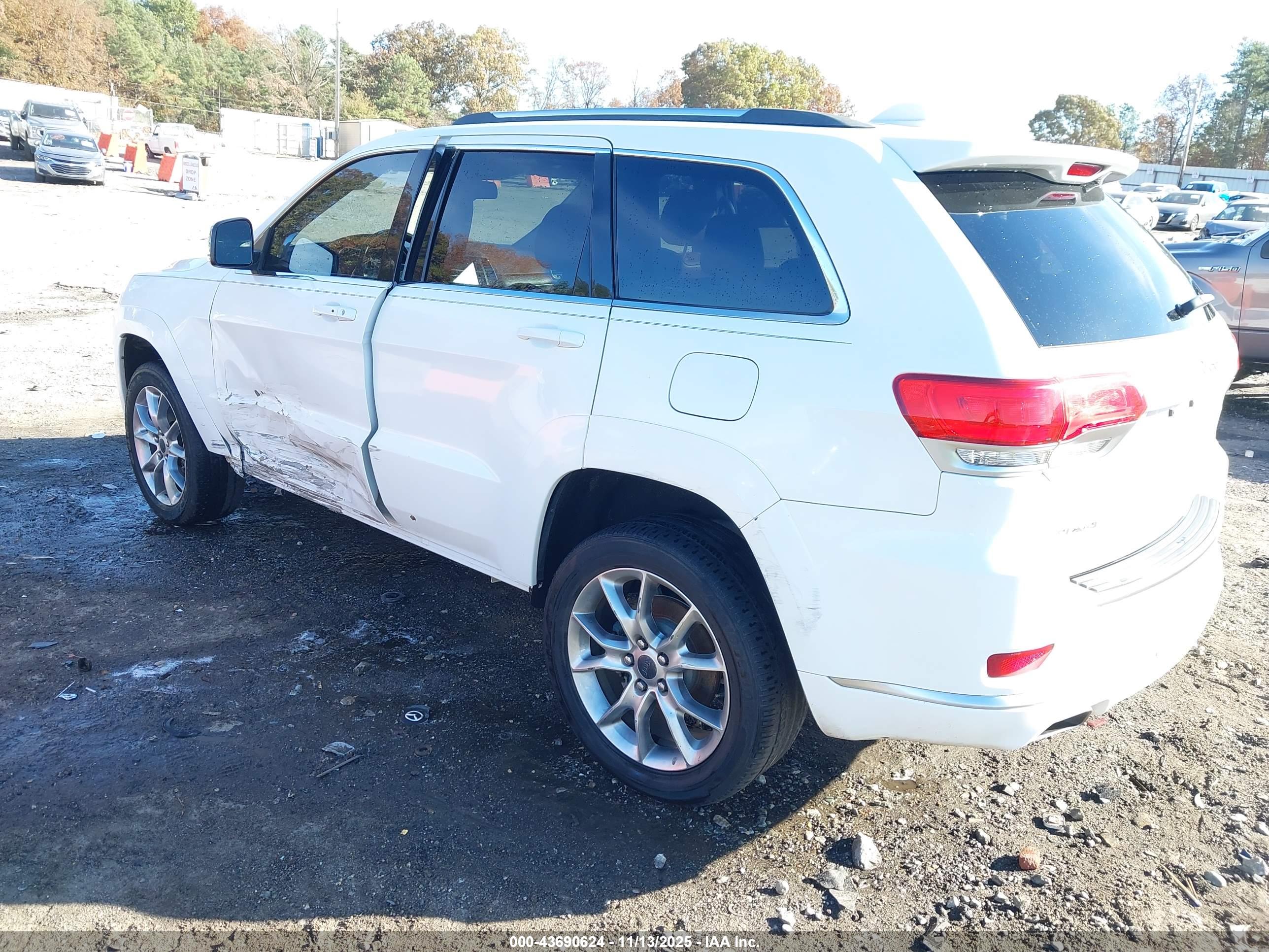 JEEP GRAND image 3