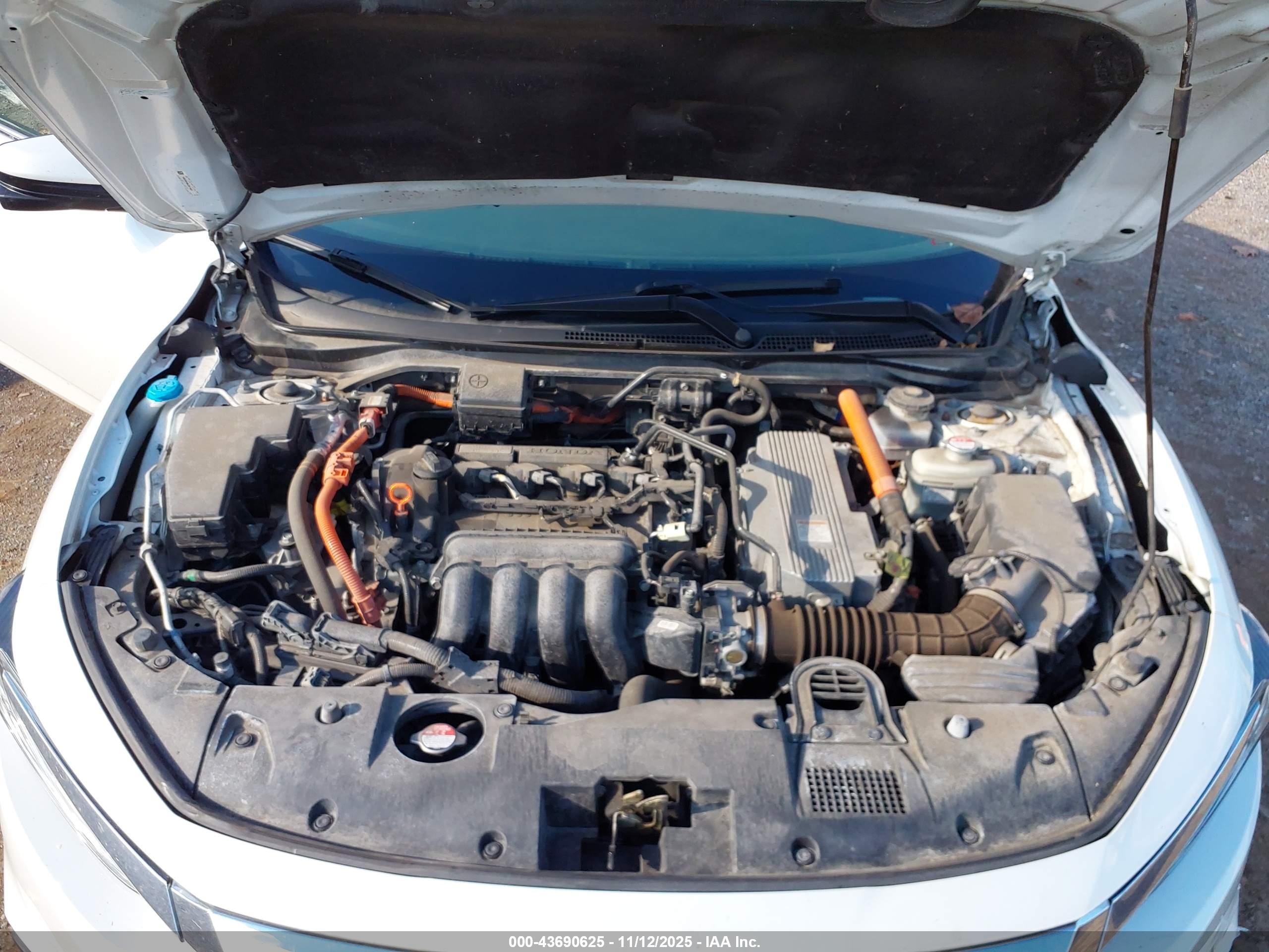 HONDA INSIGHT image 10