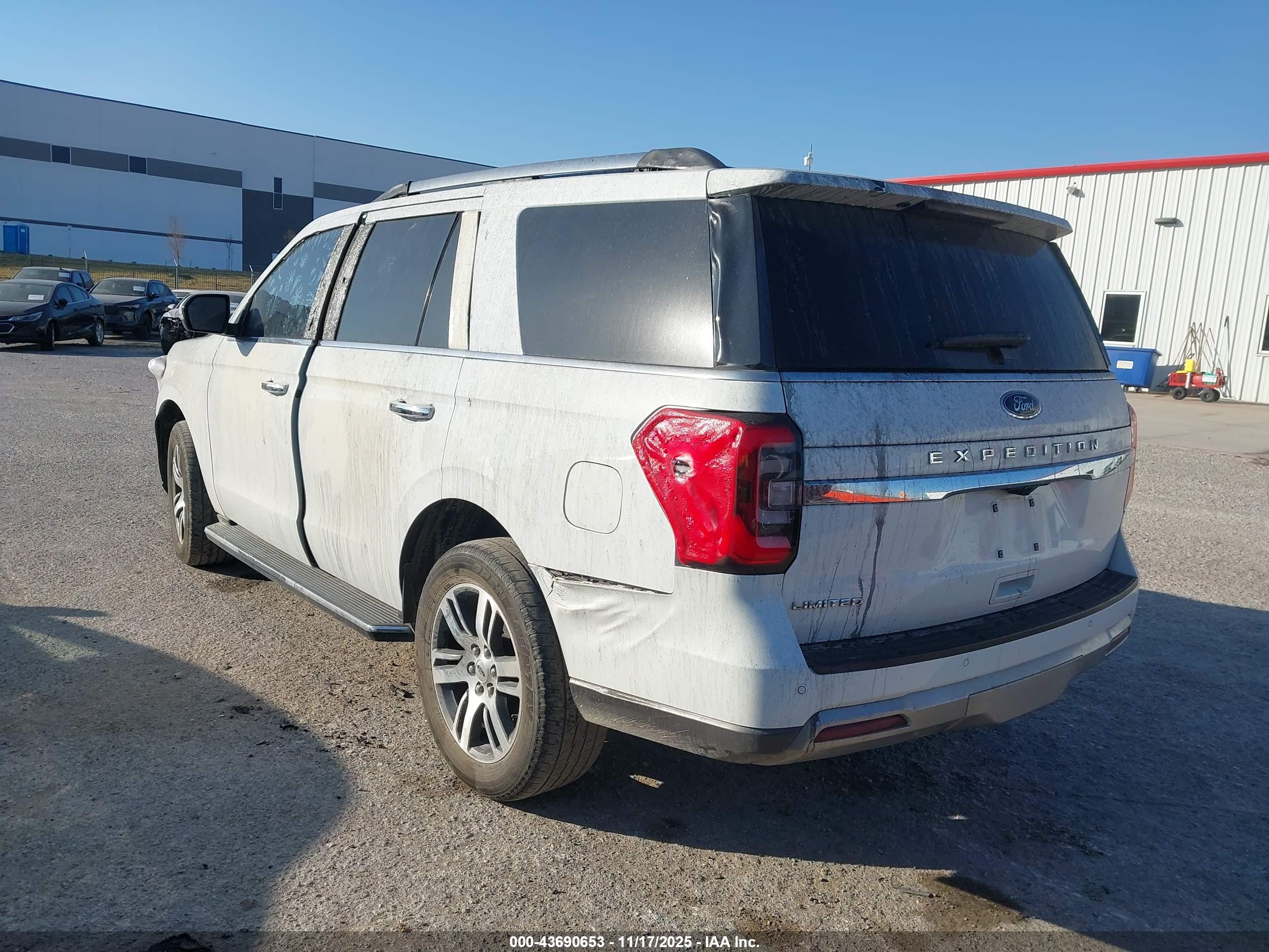 FORD EXPEDITION image 3