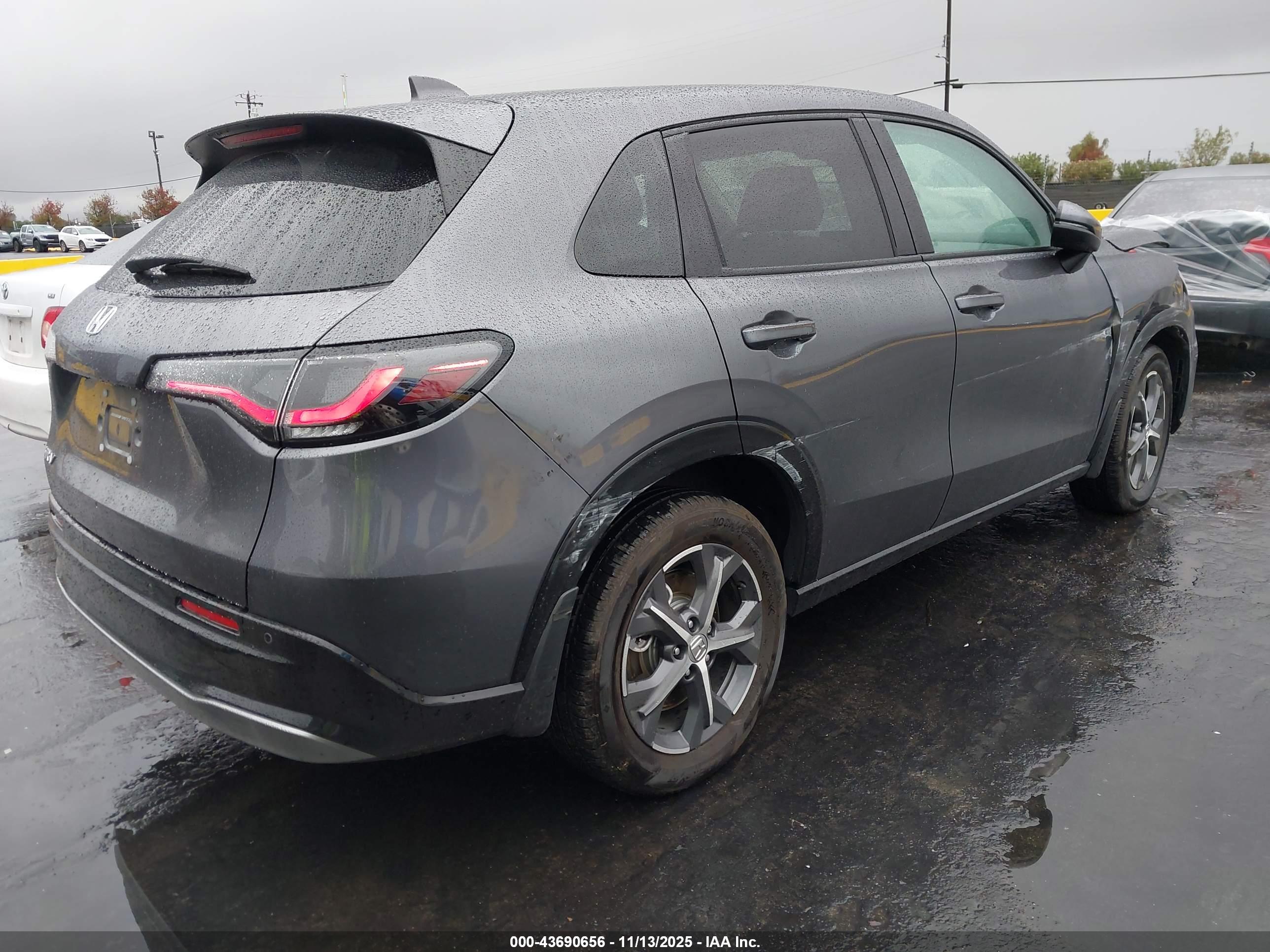 HONDA HR-V image 4