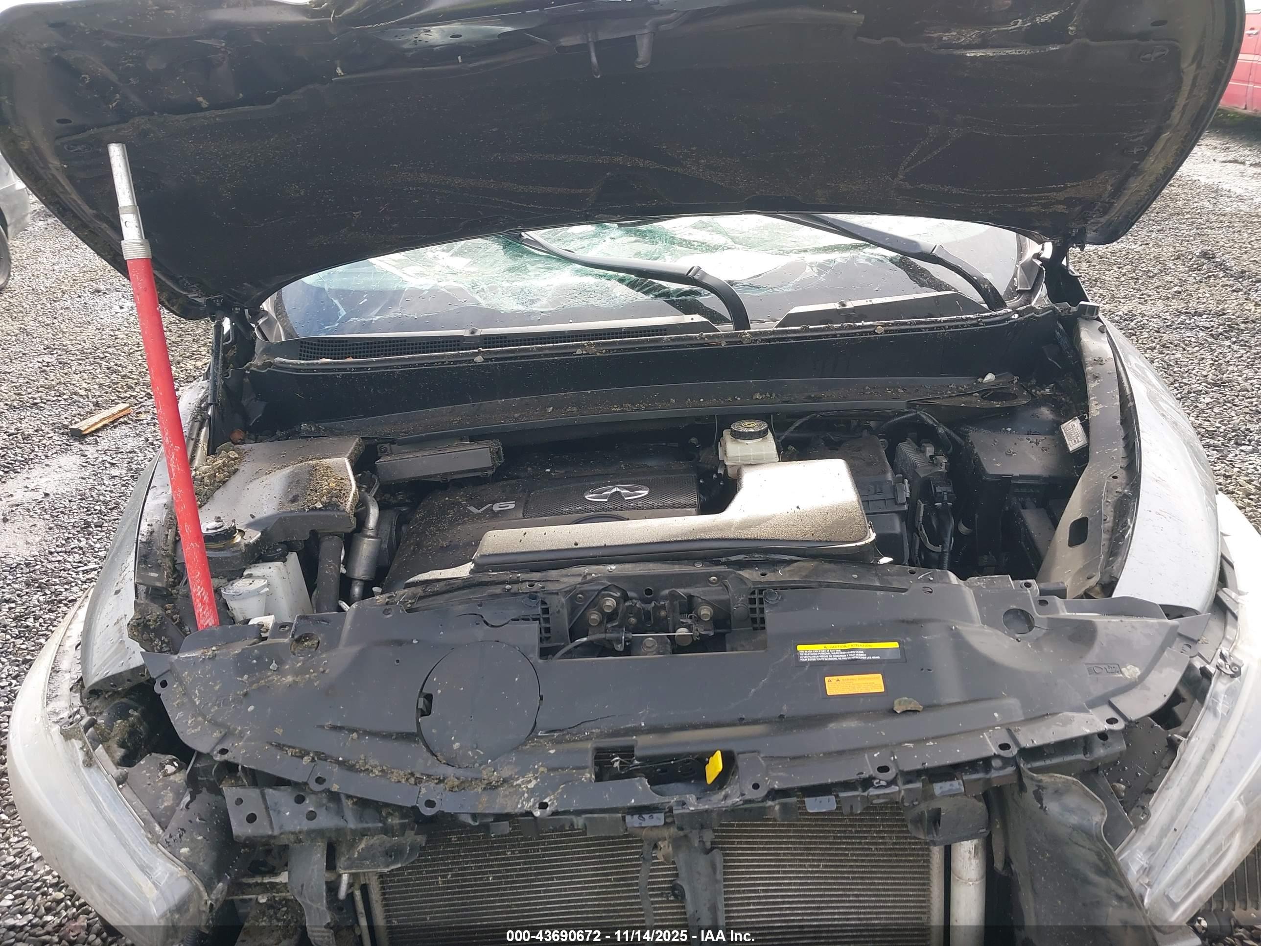 INFINITI QX60 image 10