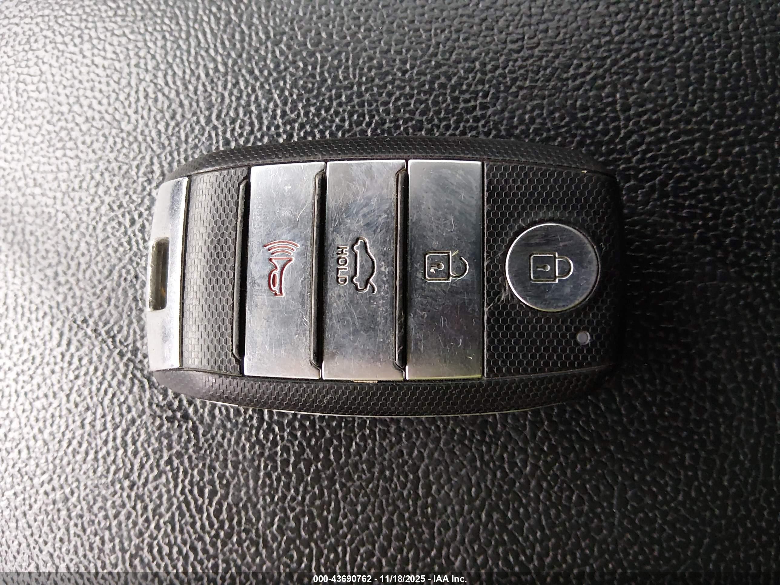 KIA OPTIMA image 11