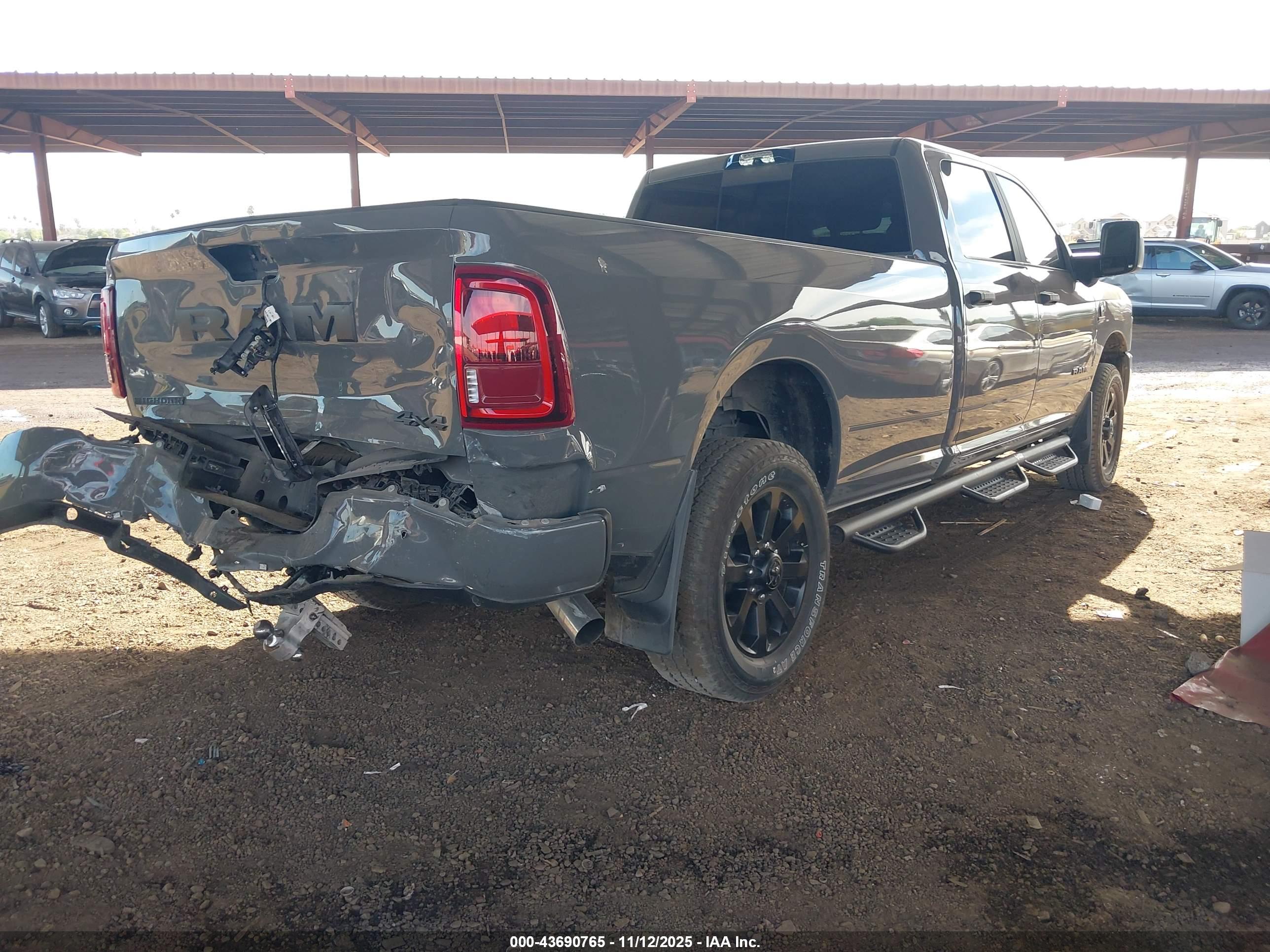 RAM 3500 image 4