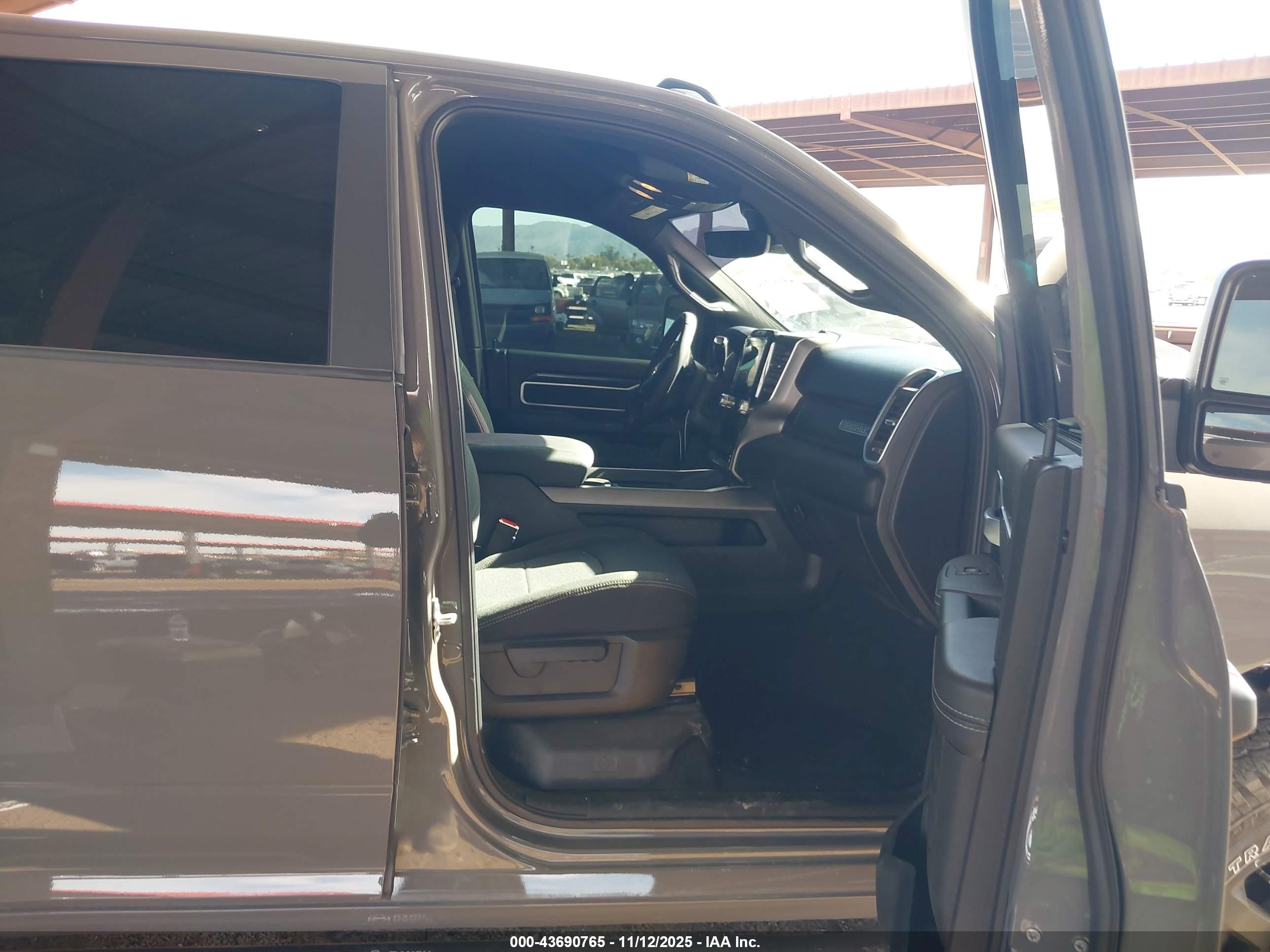 RAM 3500 image 5