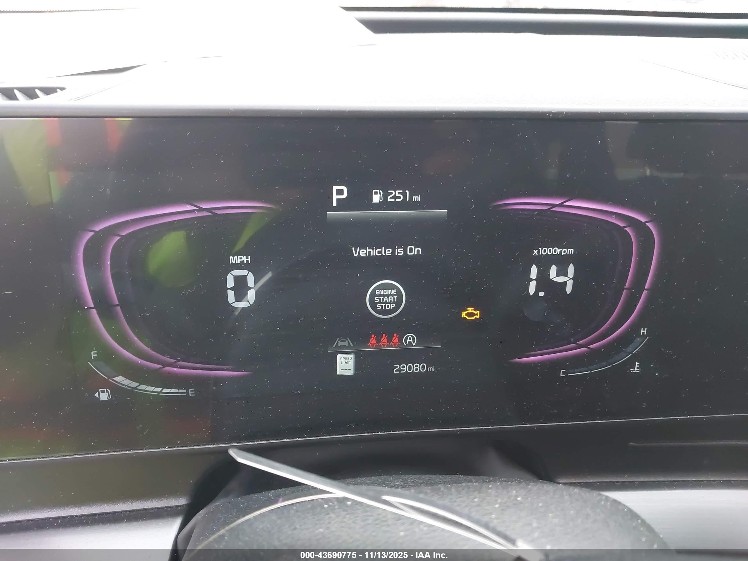 KIA SPORTAGE image 7