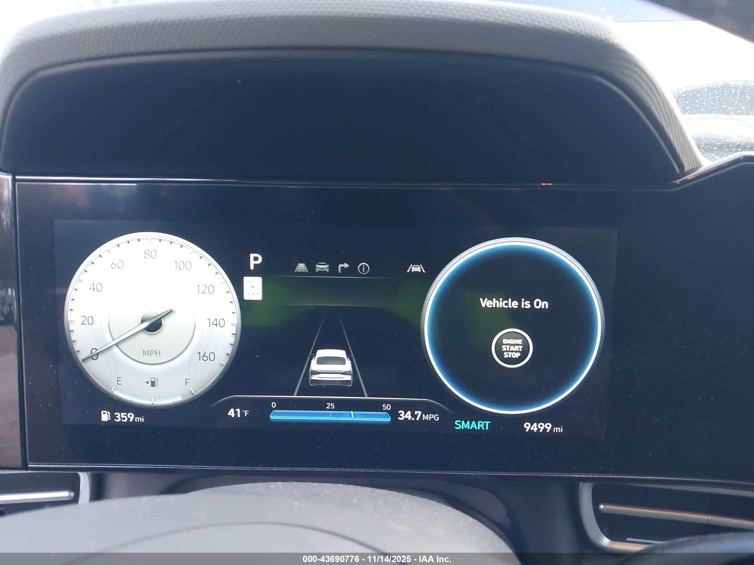 HYUNDAI ELANTRA image 7