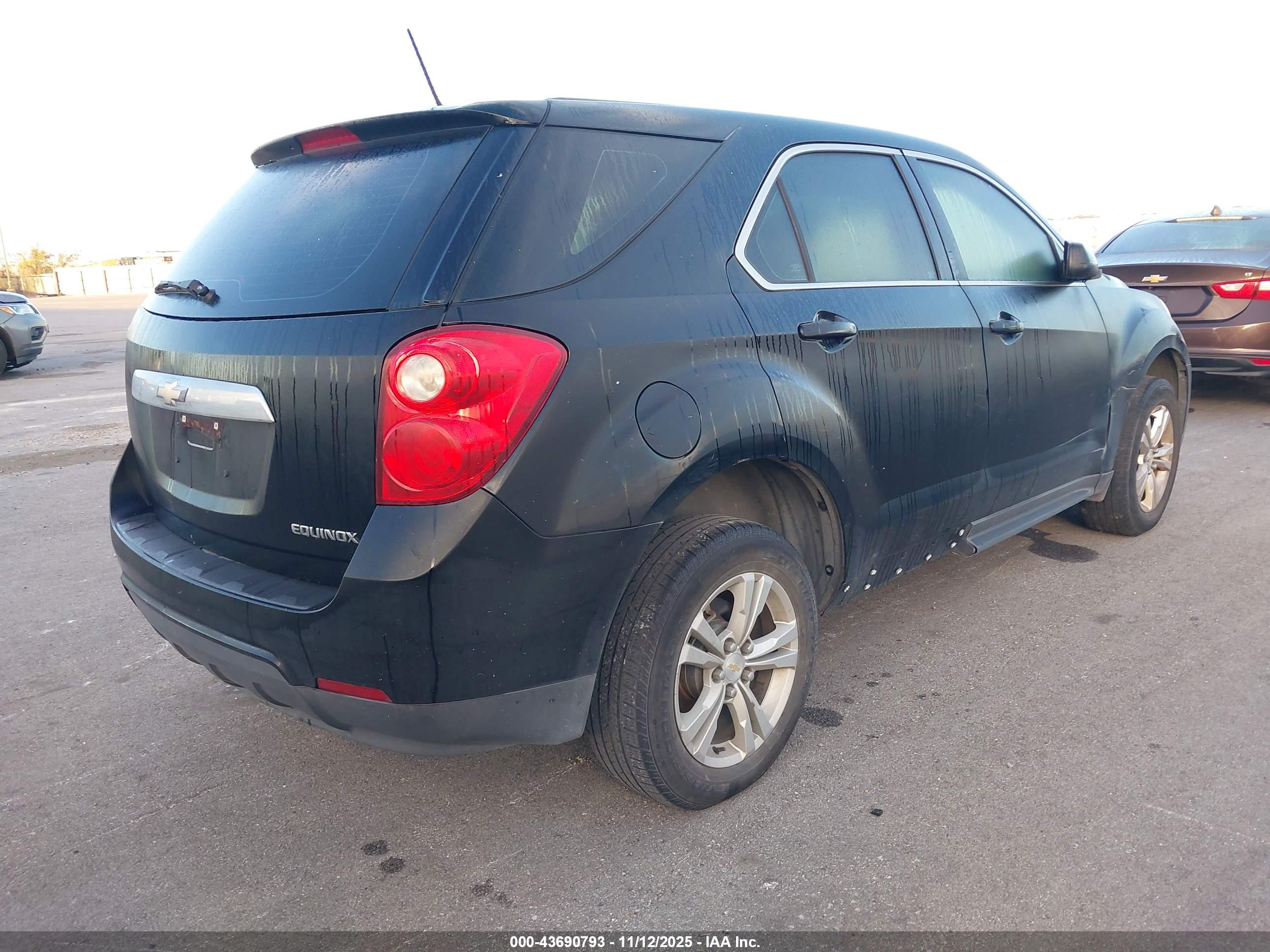 CHEVROLET EQUINOX image 4