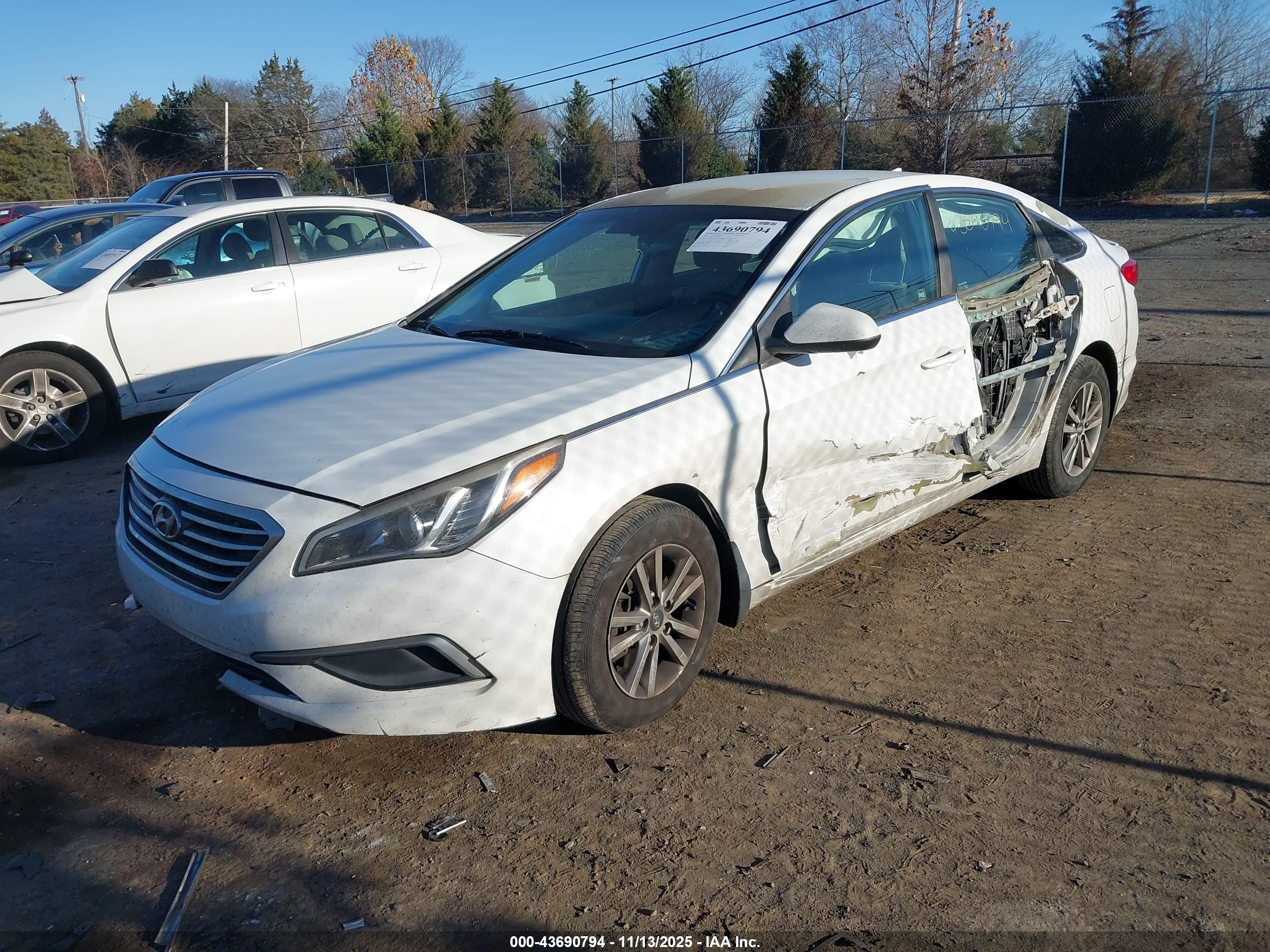 HYUNDAI SONATA image 2