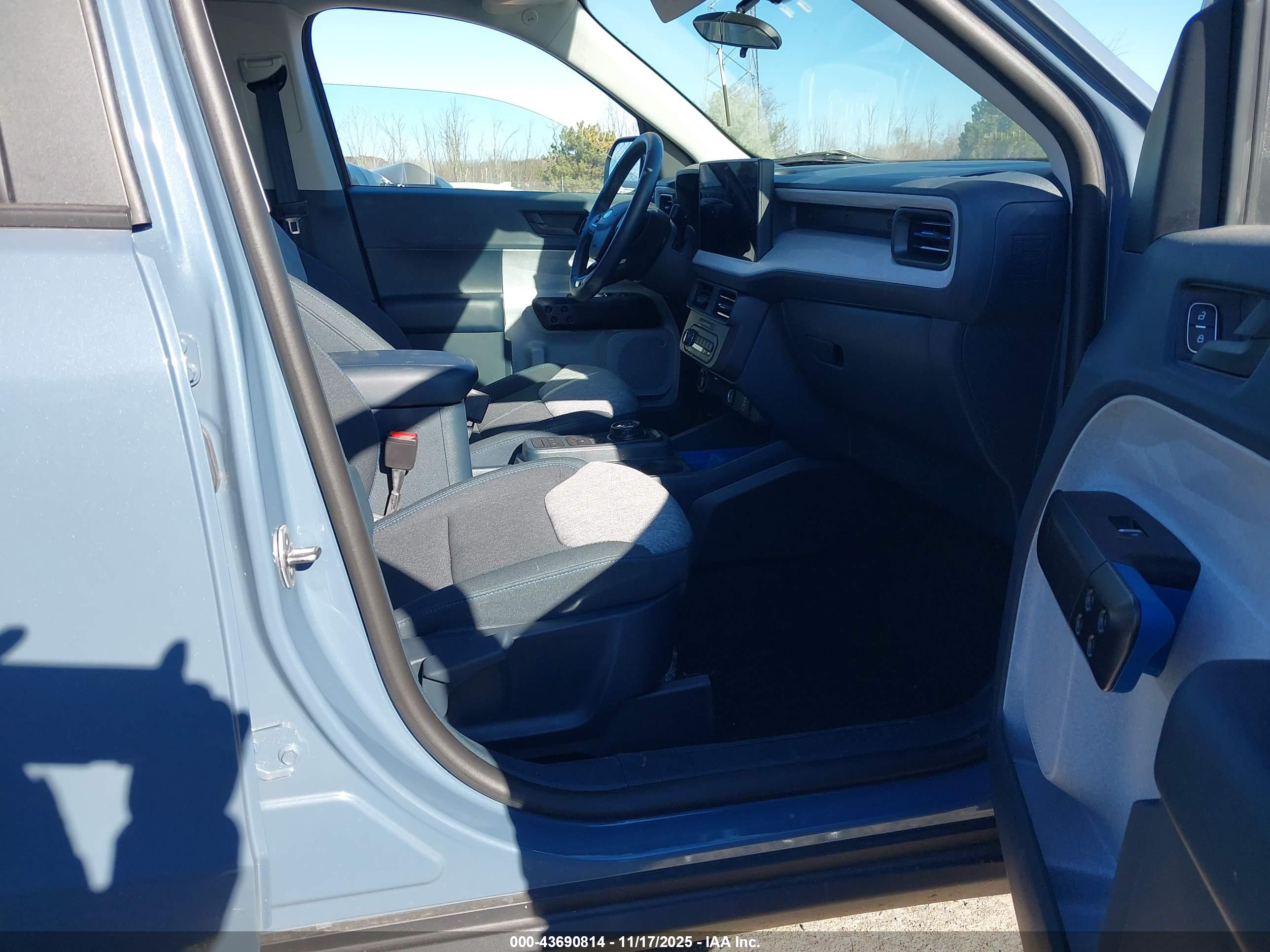 FORD MAVERICK image 5