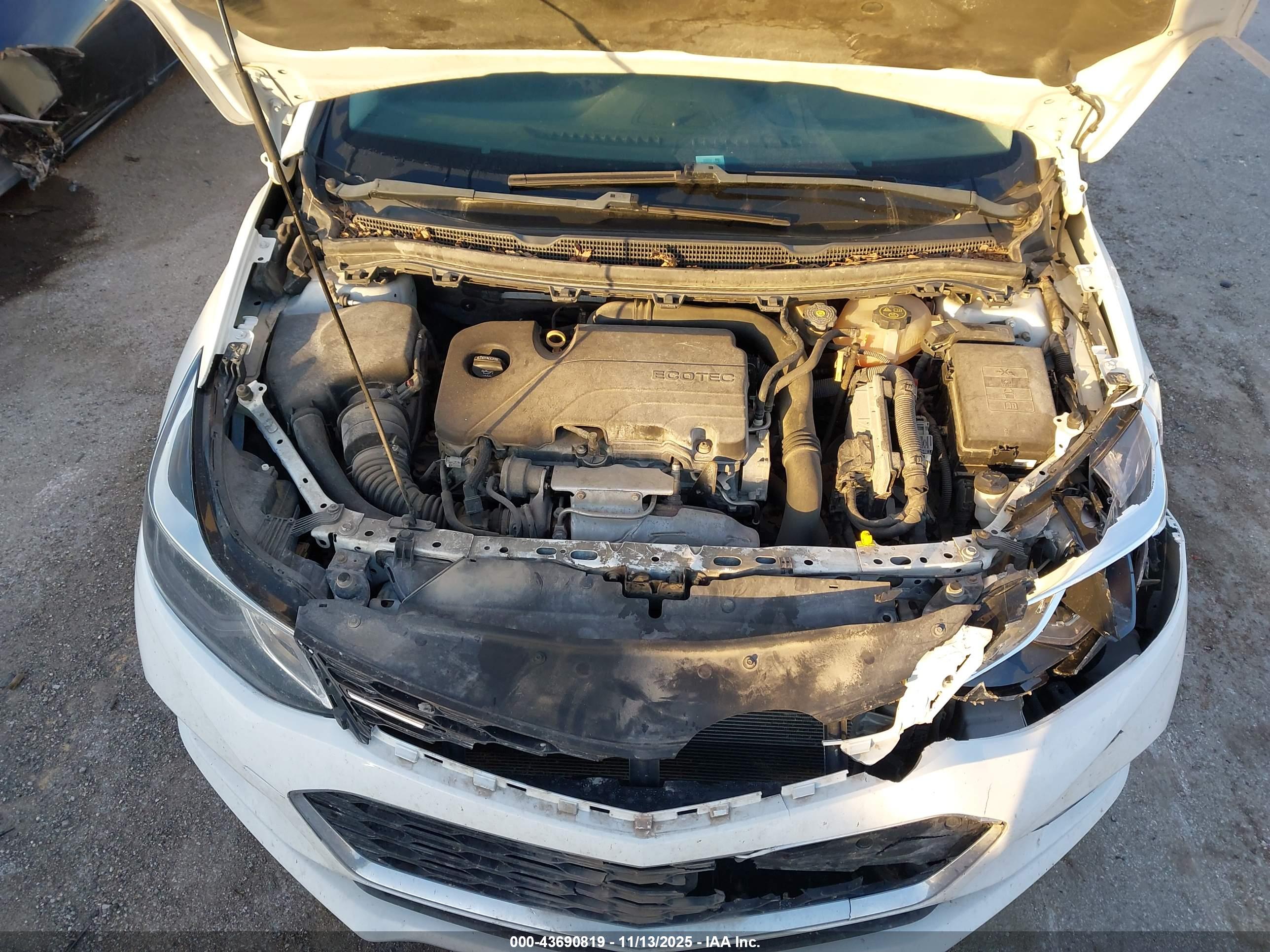 CHEVROLET CRUZE image 10