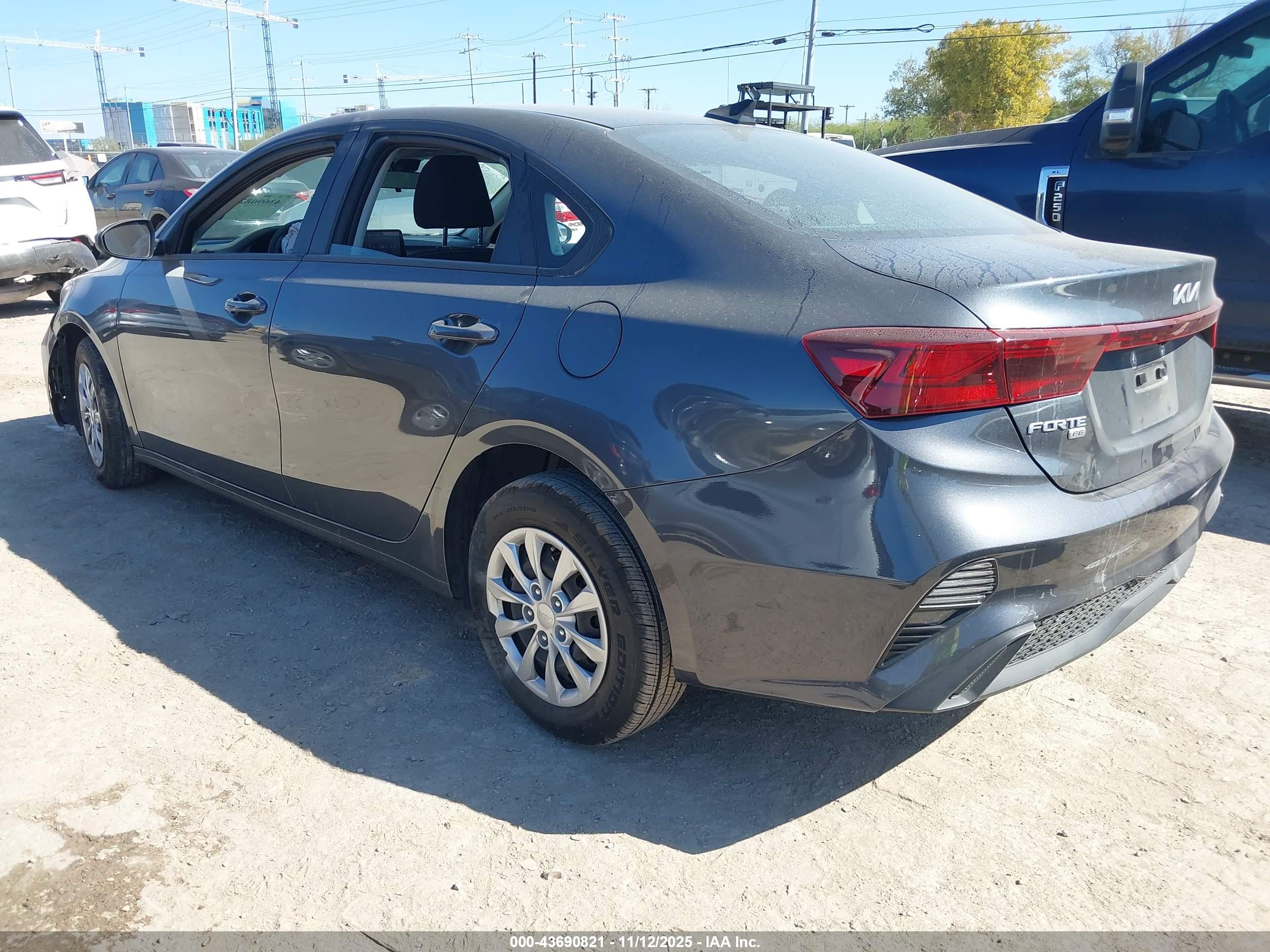 KIA FORTE image 3