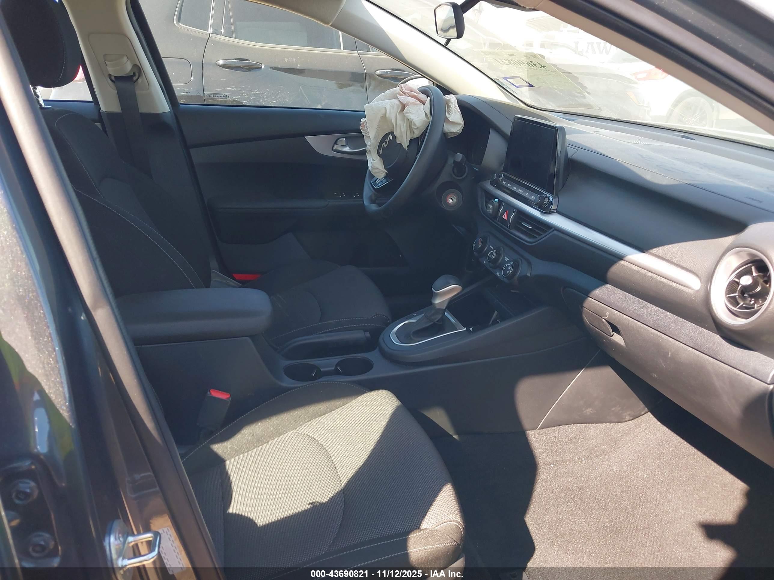 KIA FORTE image 5