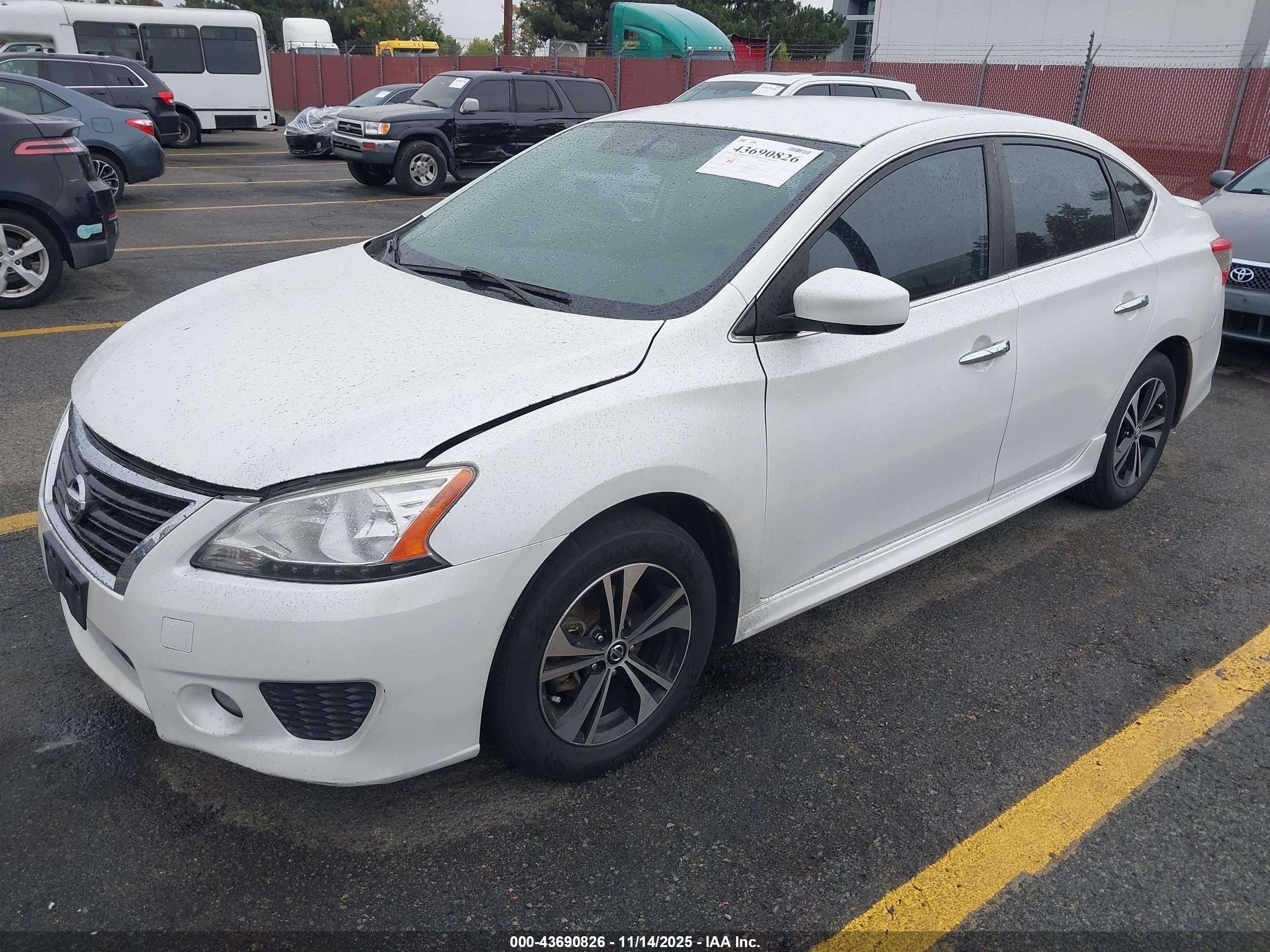 NISSAN SENTRA image 2