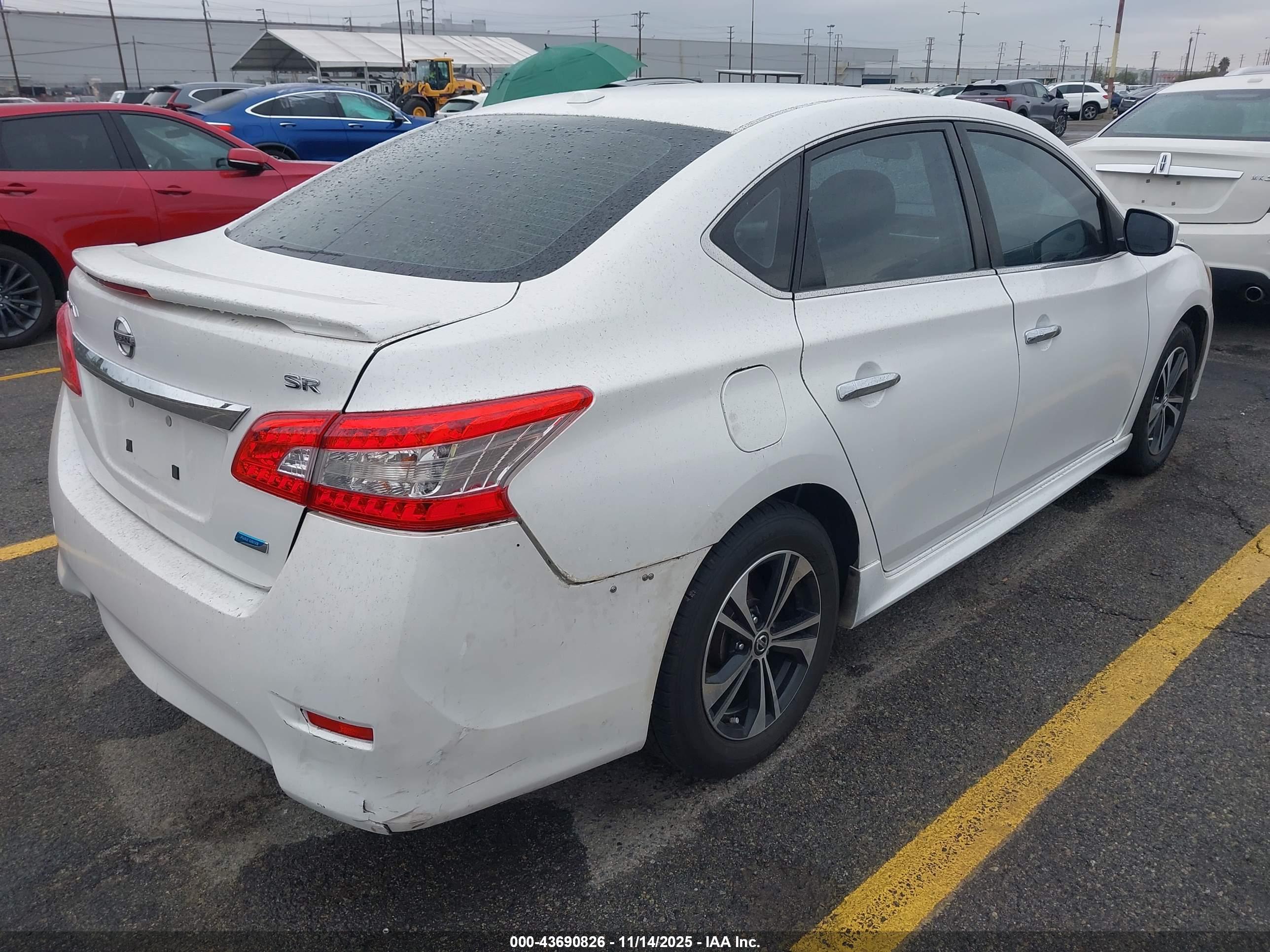 NISSAN SENTRA image 4