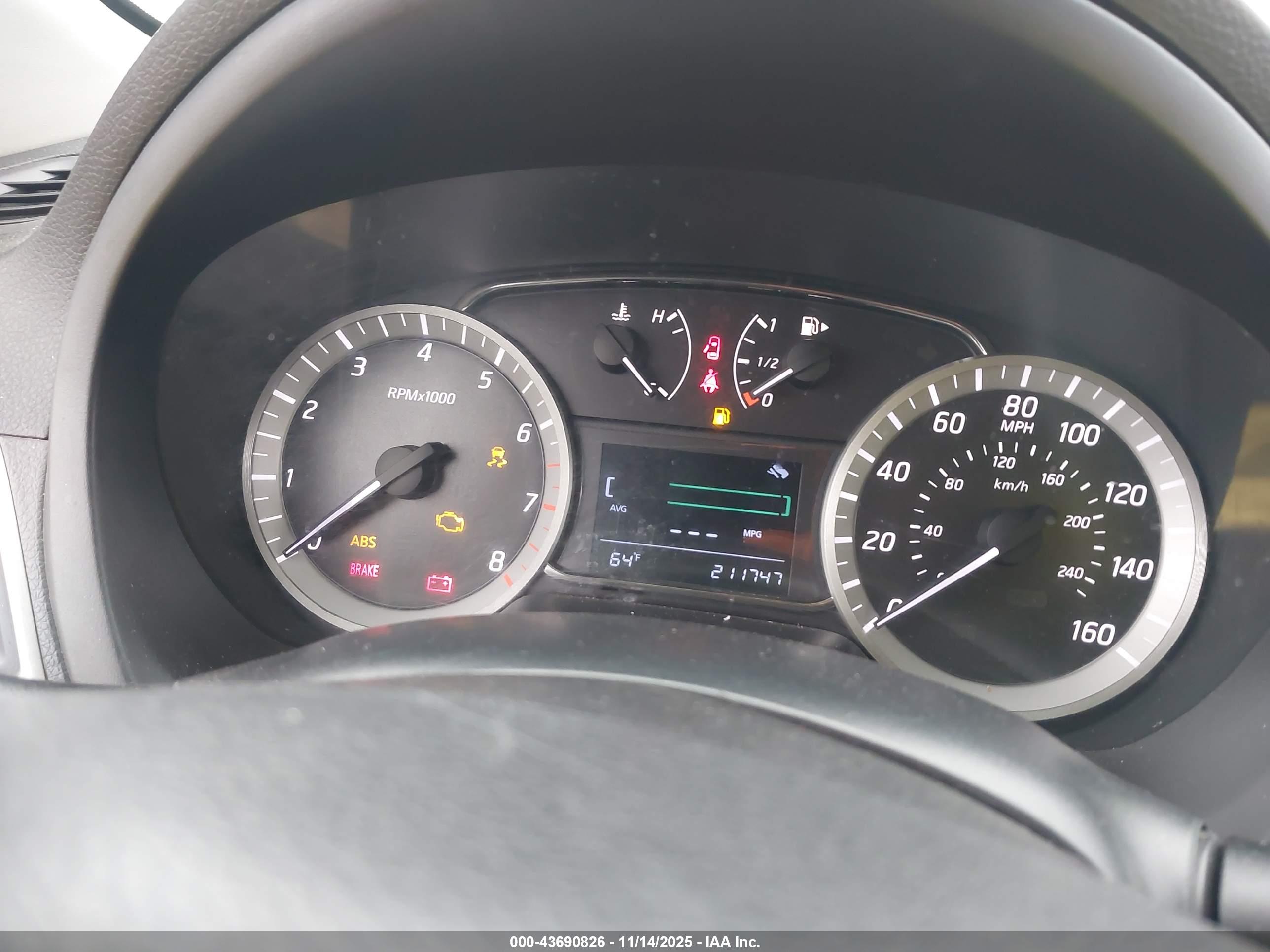 NISSAN SENTRA image 7
