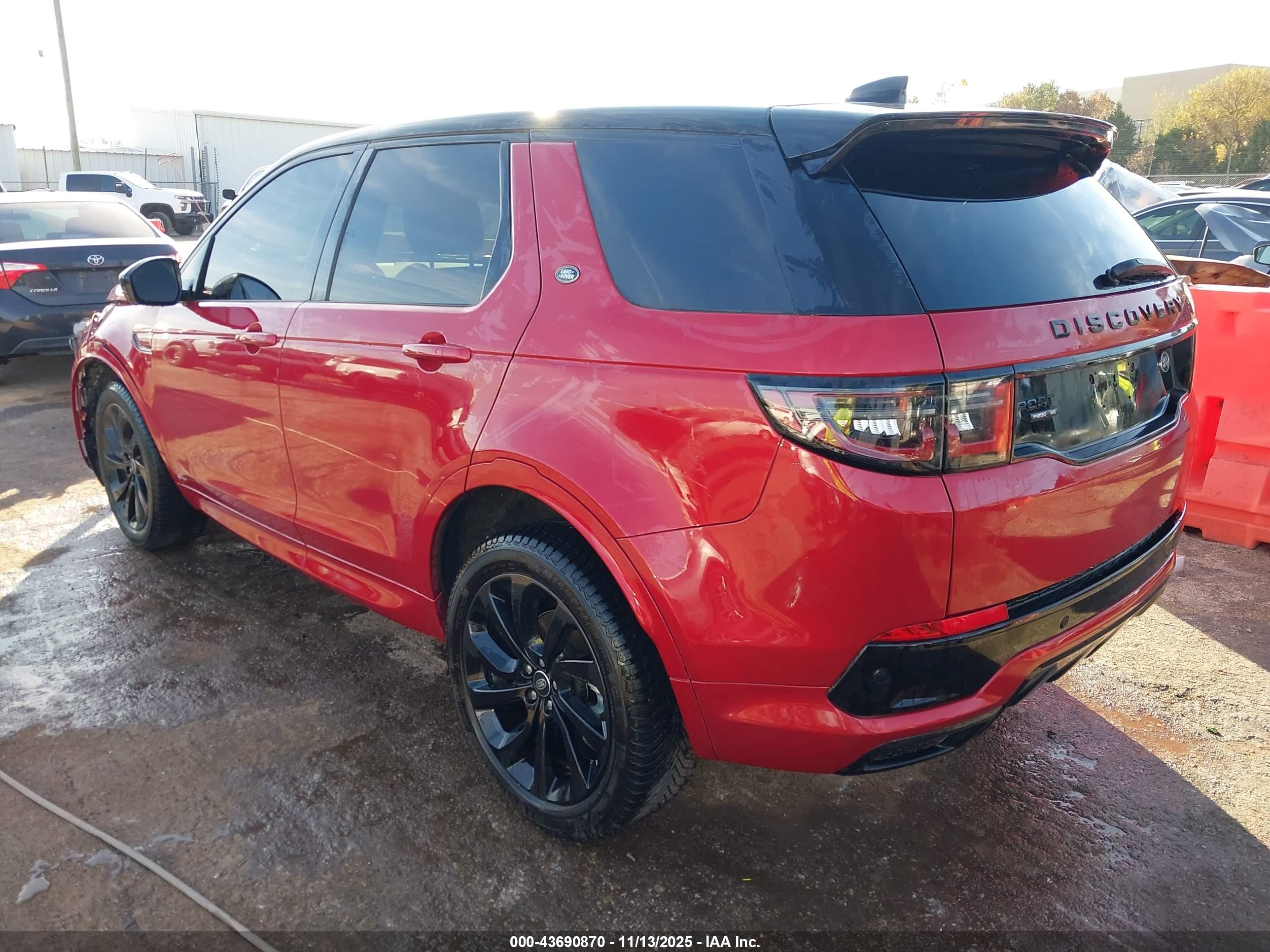 LAND ROVER image 3