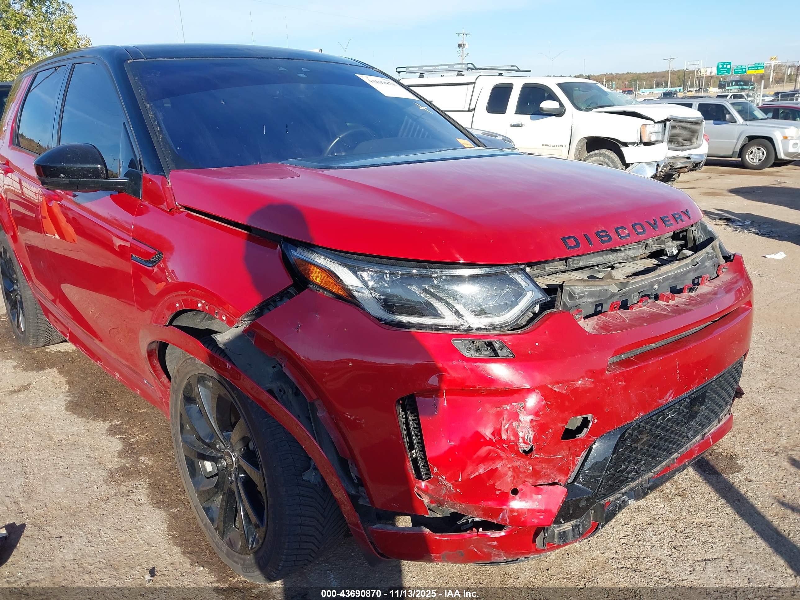 LAND ROVER image 6