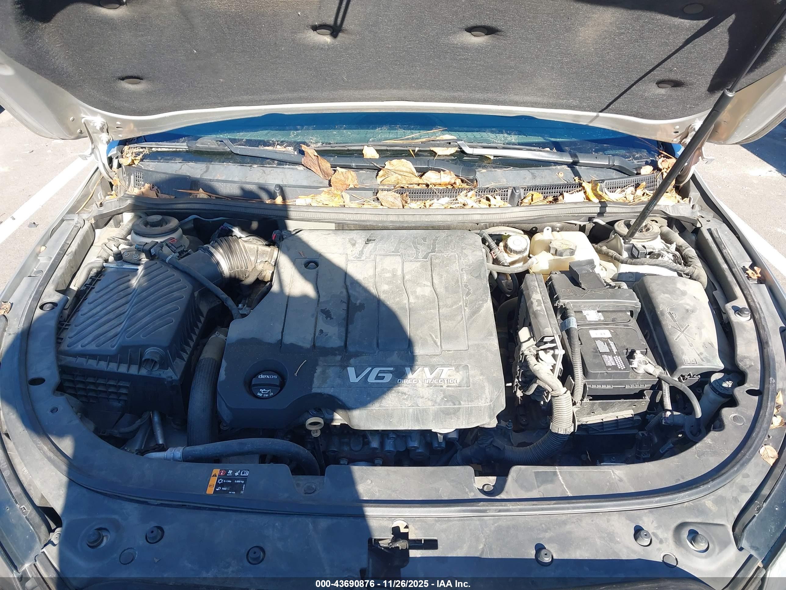 BUICK LACROSSE image 10
