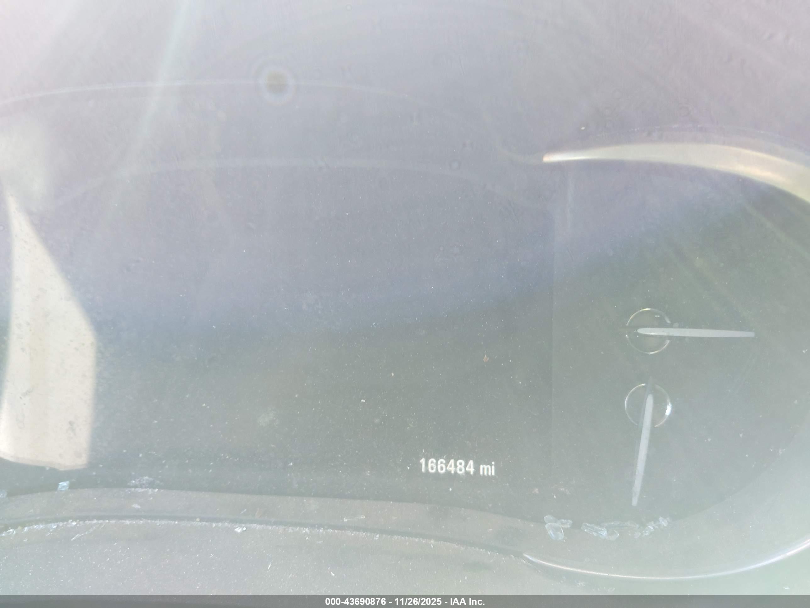 BUICK LACROSSE image 7