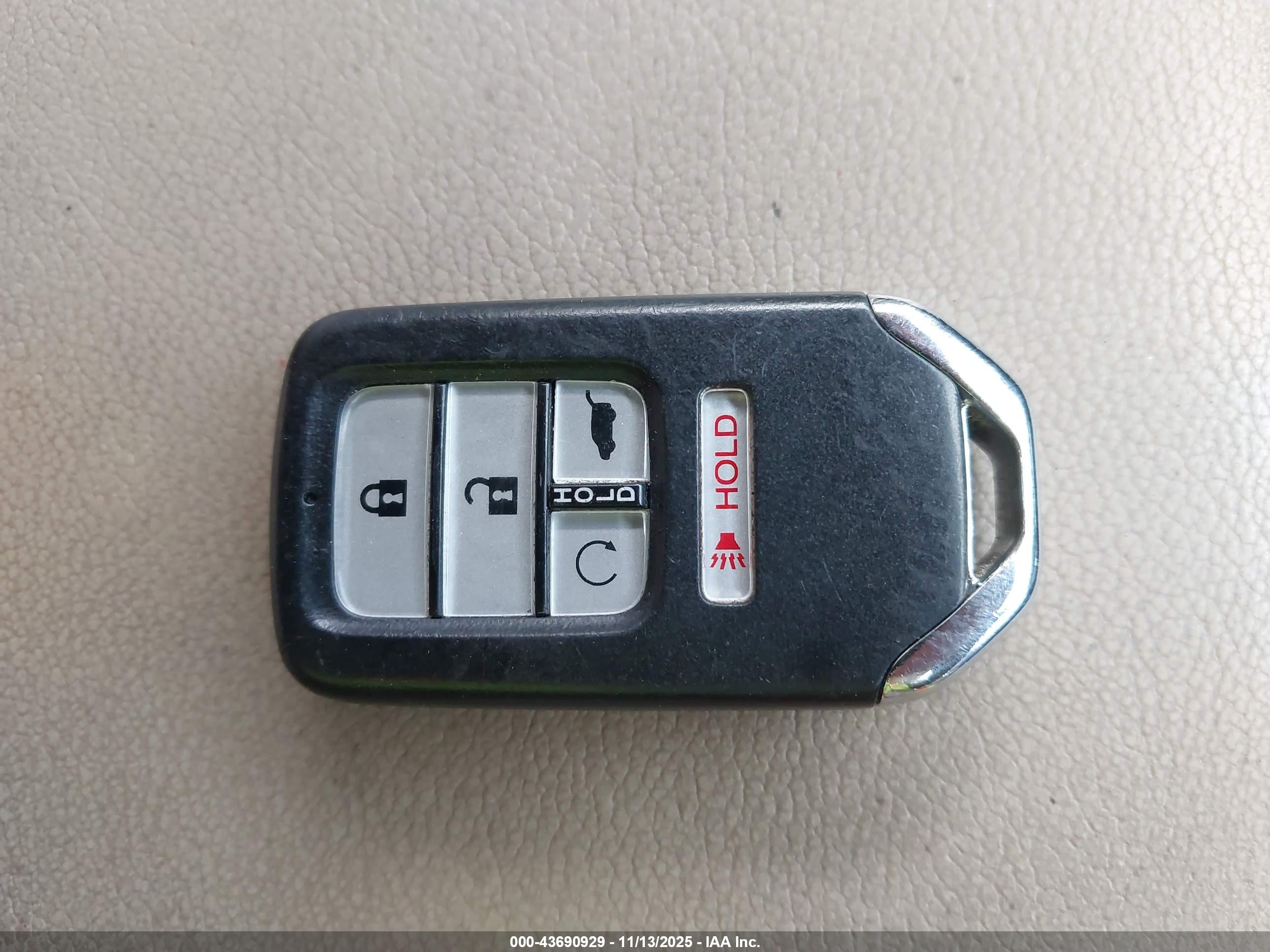 HONDA CR-V image 11