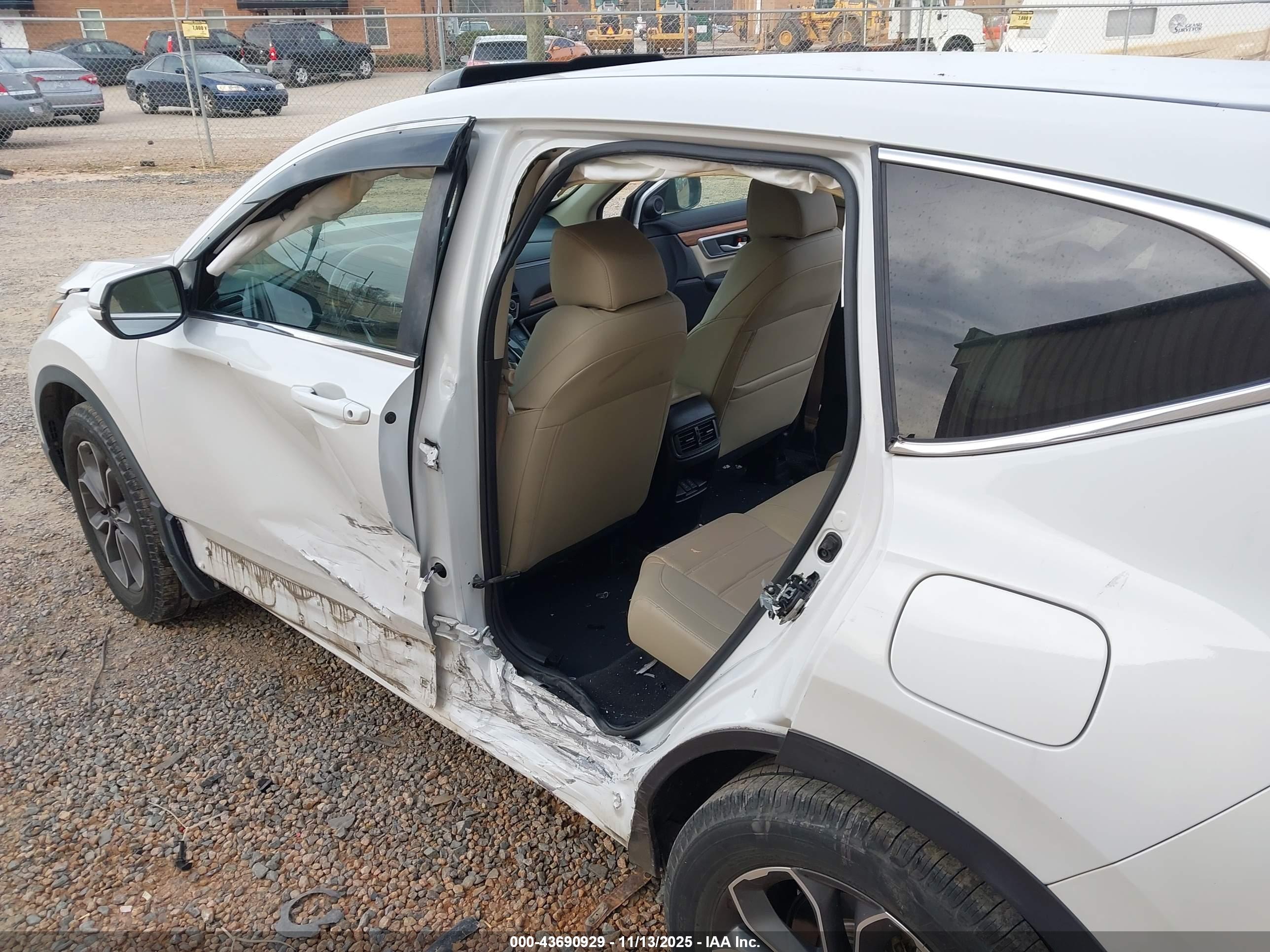 HONDA CR-V image 6