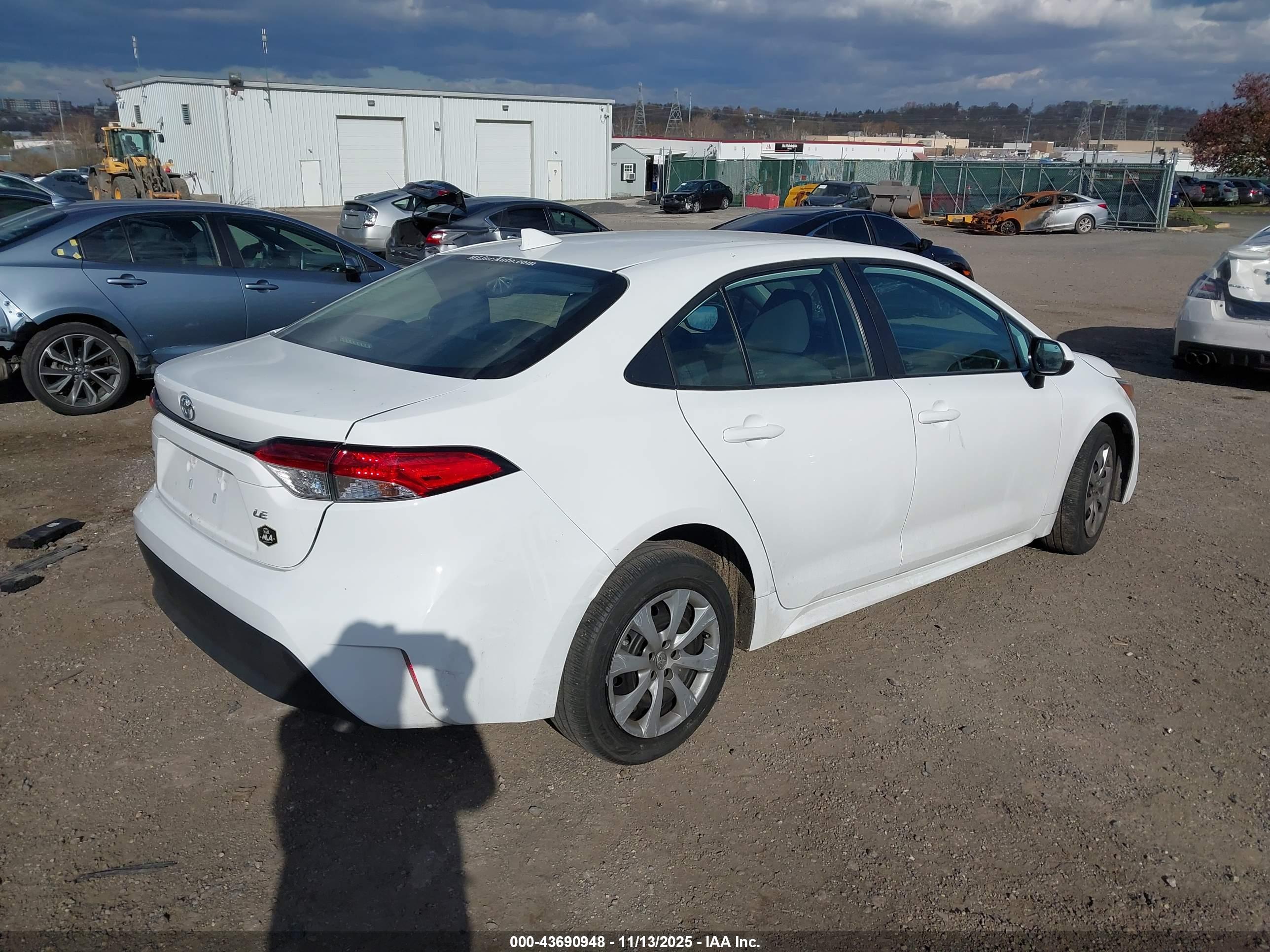 TOYOTA COROLLA image 4