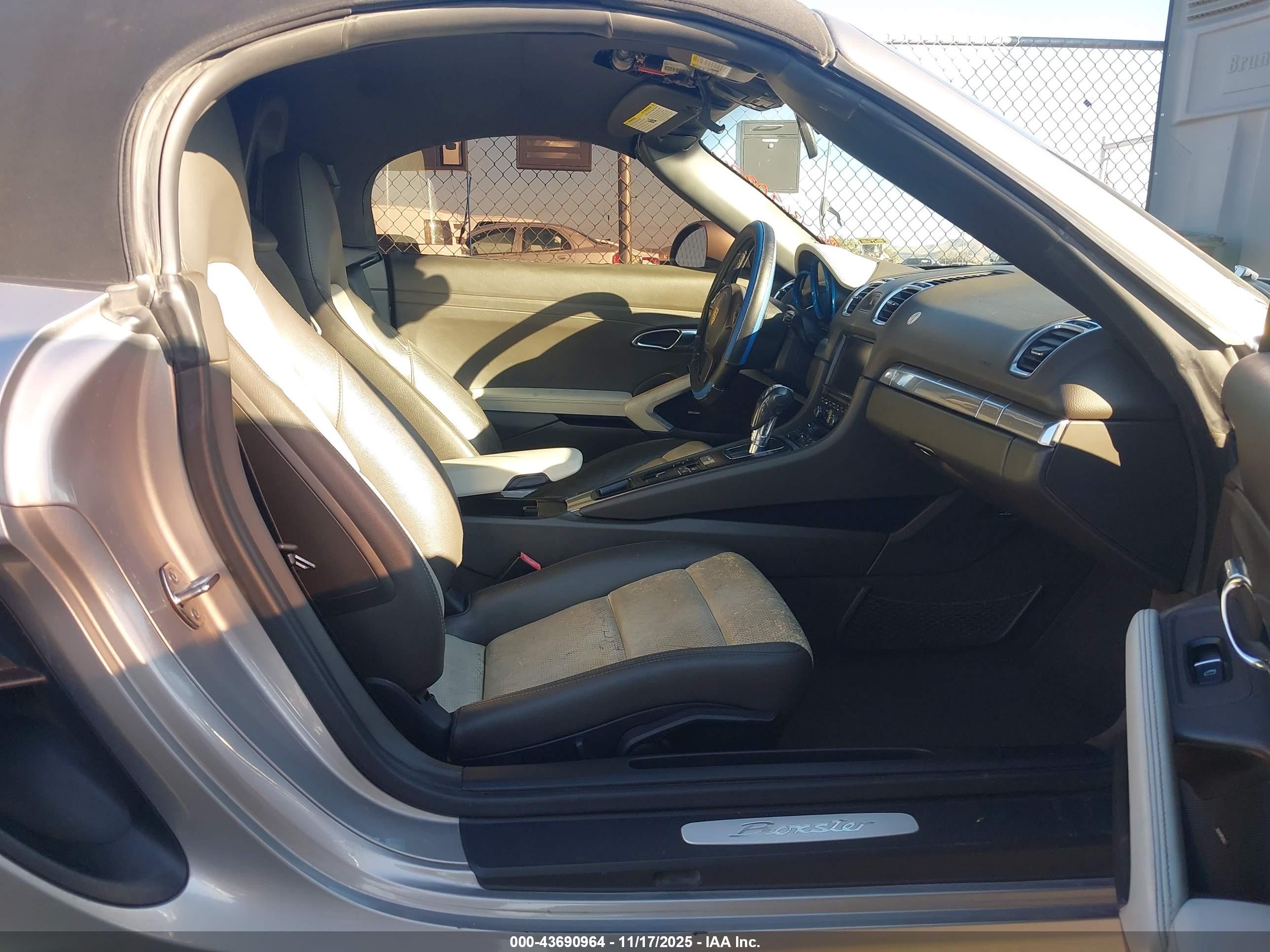 PORSCHE BOXSTER image 5
