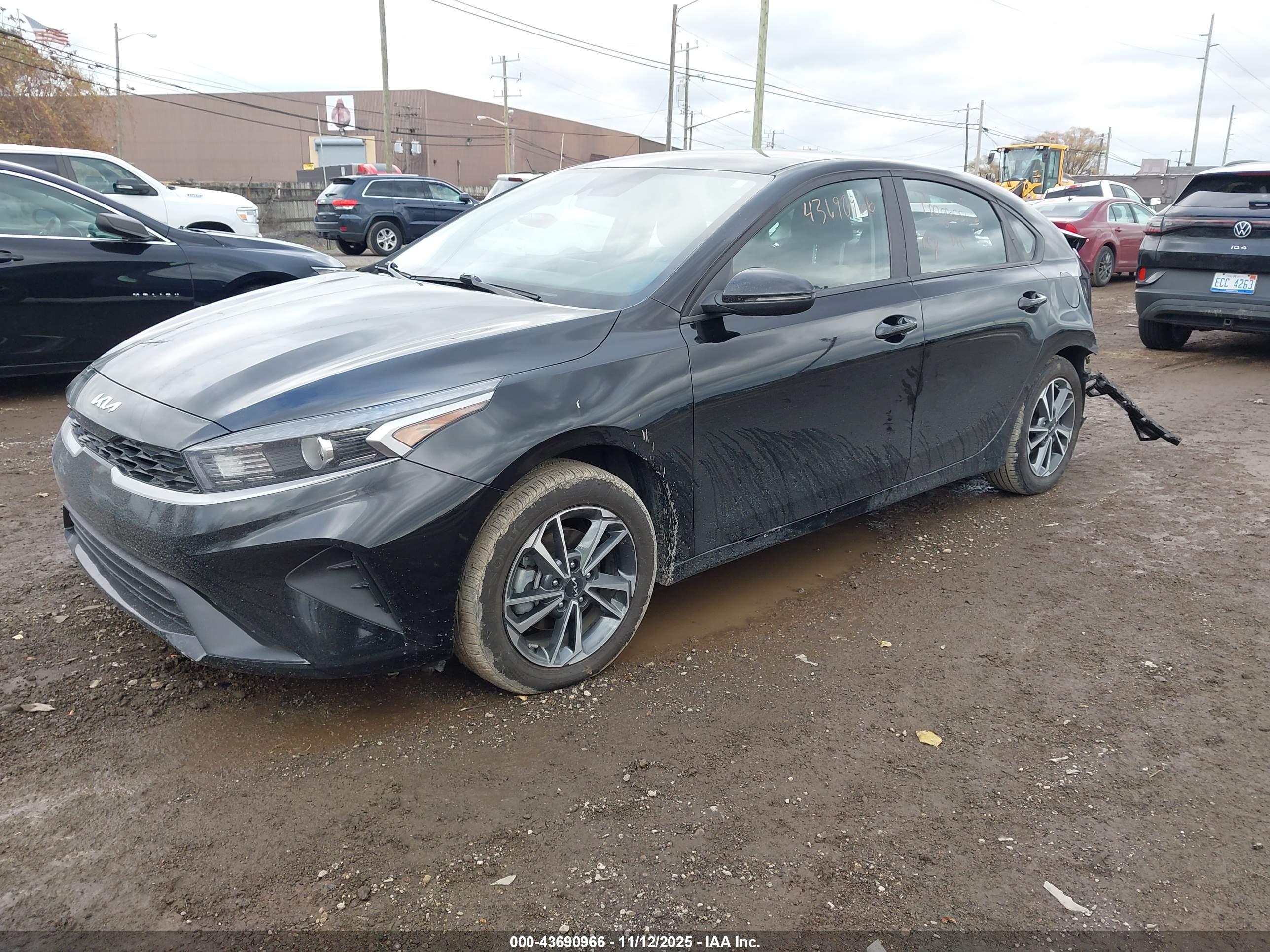 KIA FORTE image 2