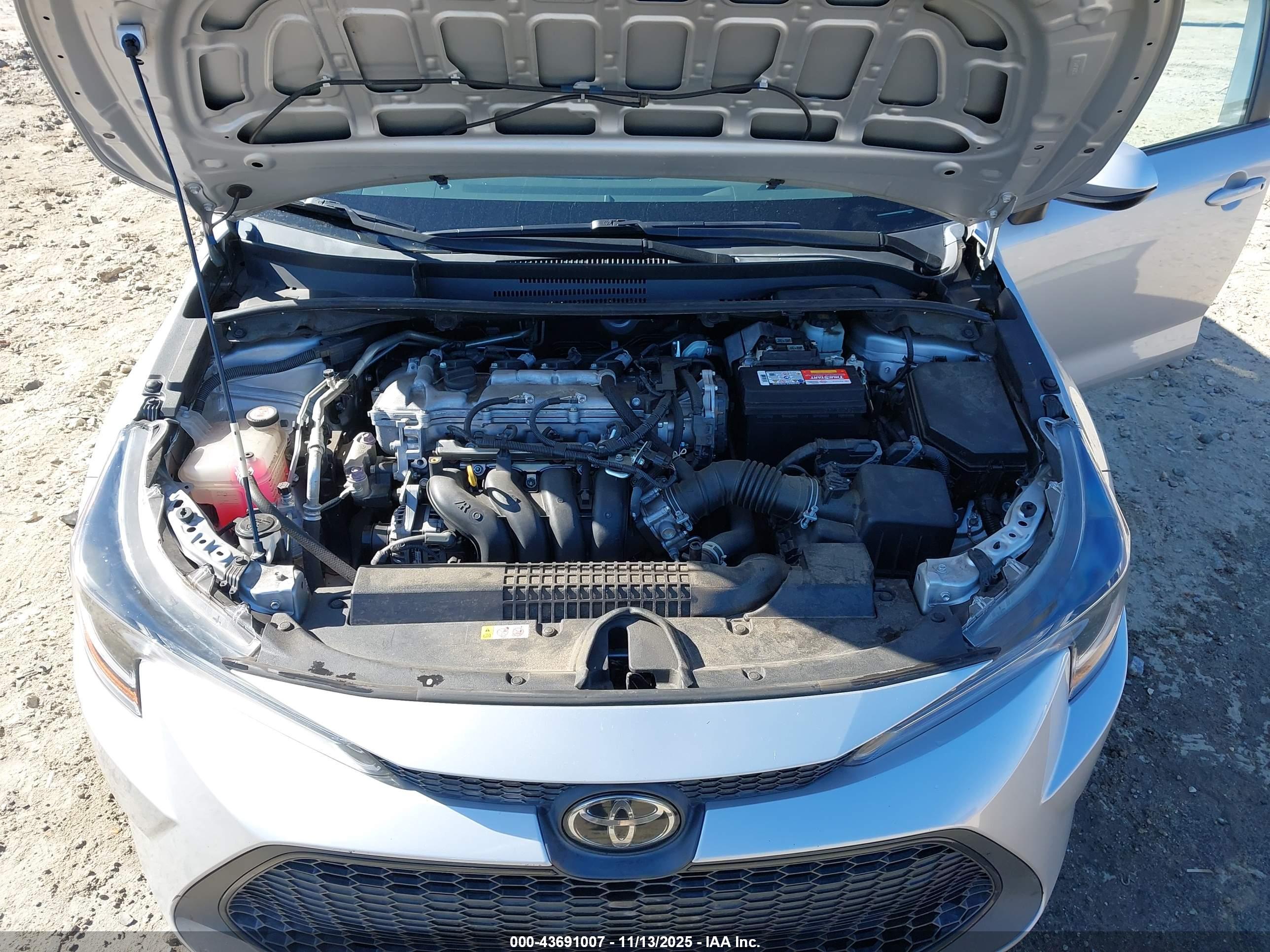 TOYOTA COROLLA image 10