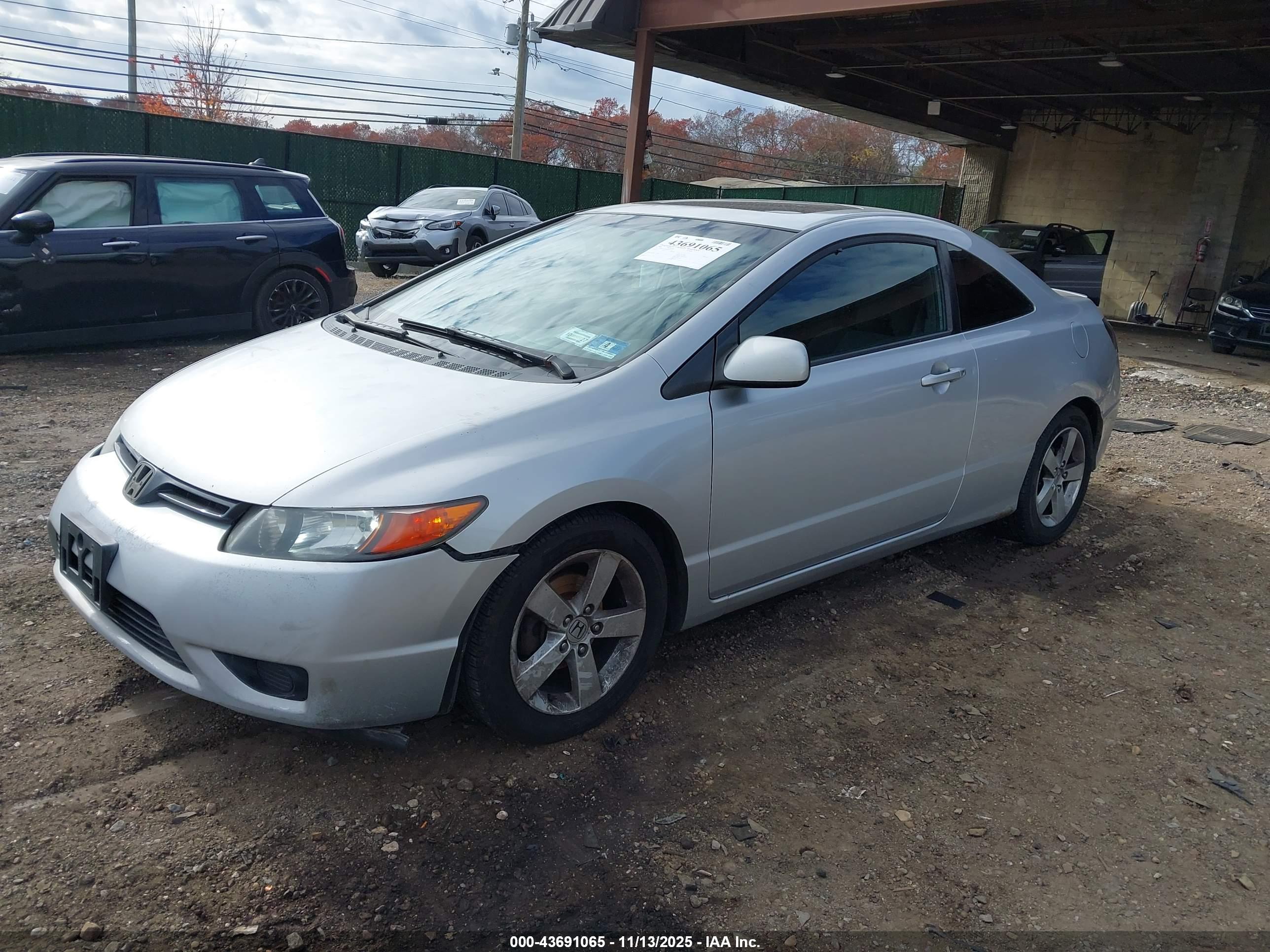 HONDA CIVIC image 2