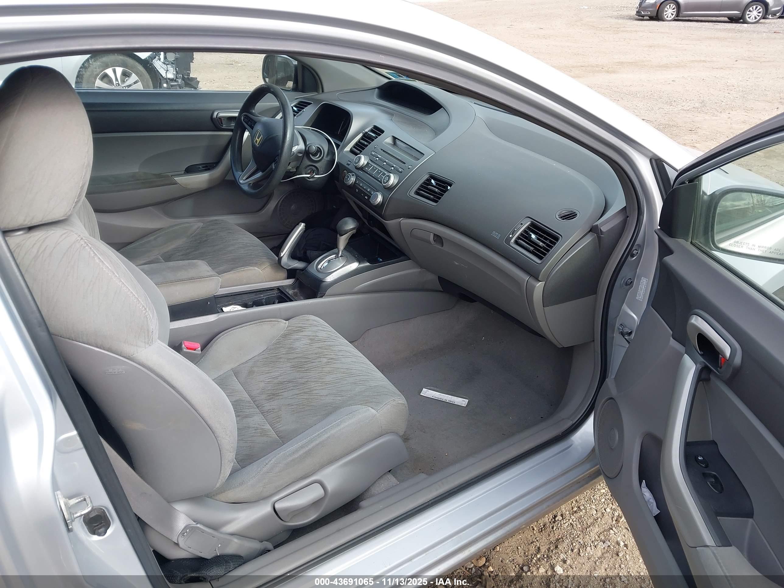 HONDA CIVIC image 5