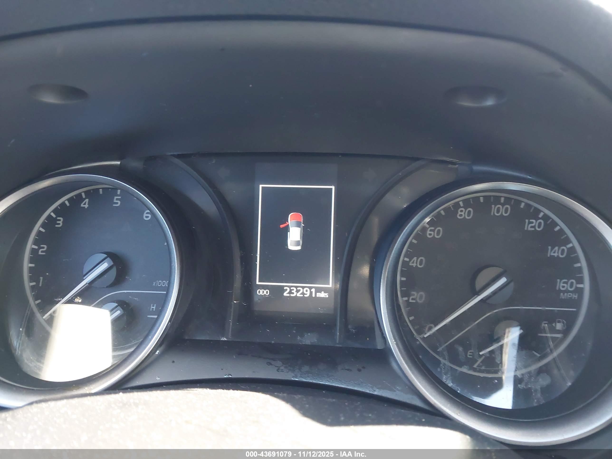 TOYOTA CAMRY image 7