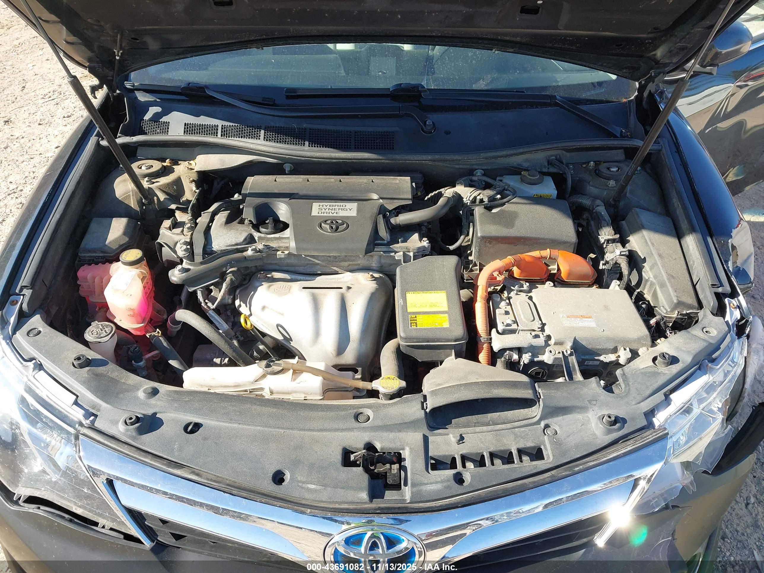 TOYOTA CAMRY image 10