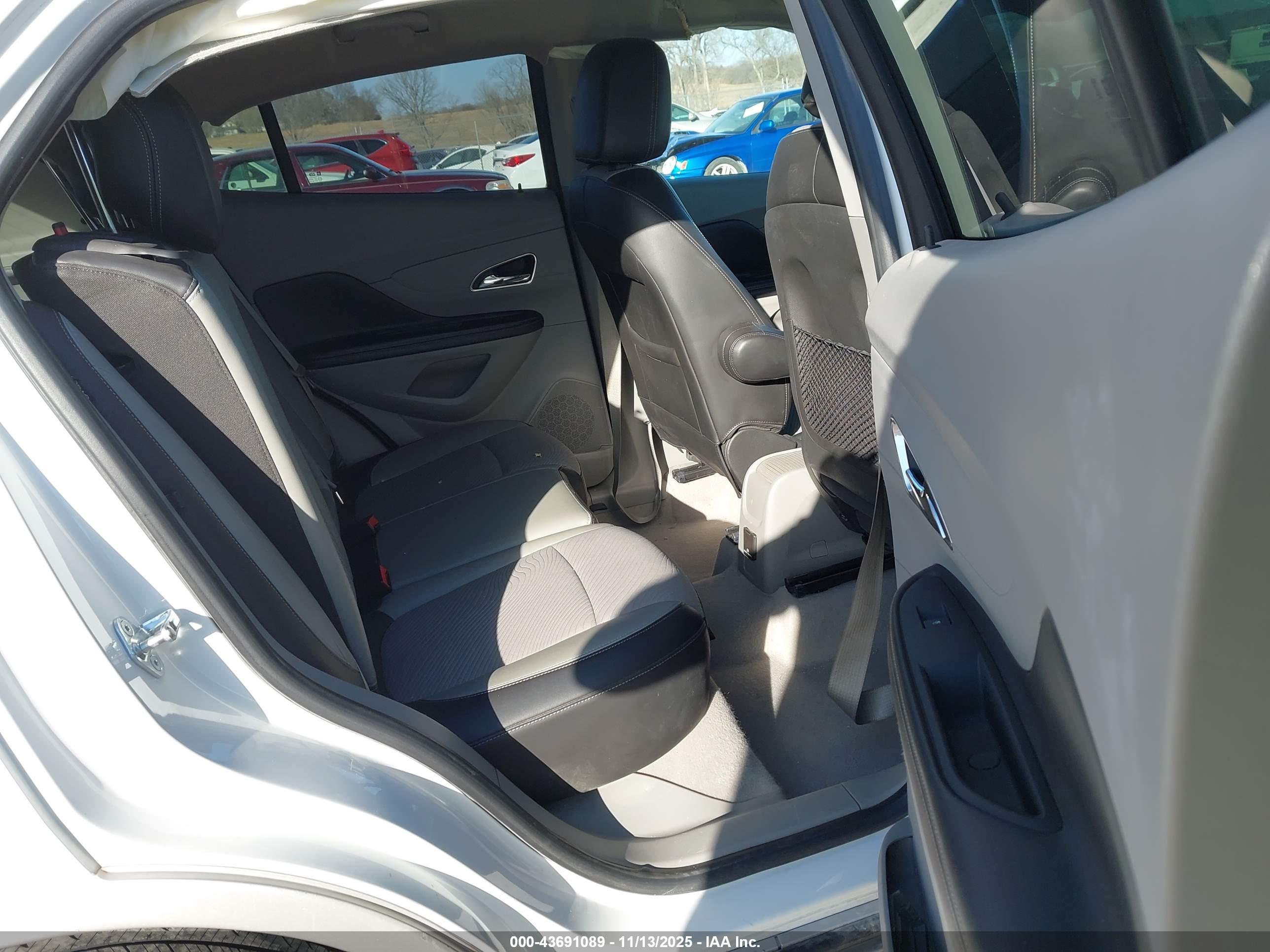 BUICK ENCORE image 8