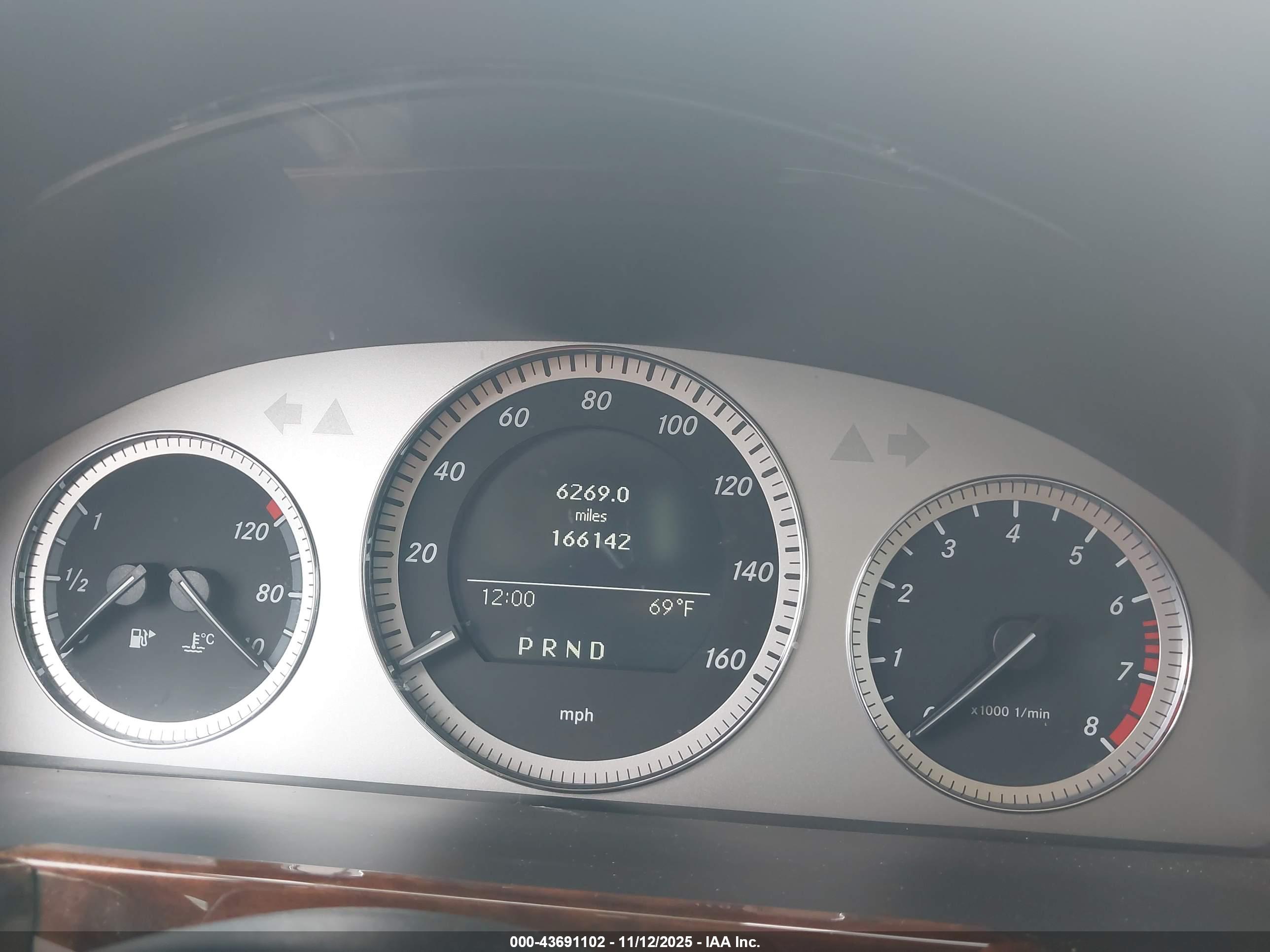 MERCEDES-BENZ GLK image 7