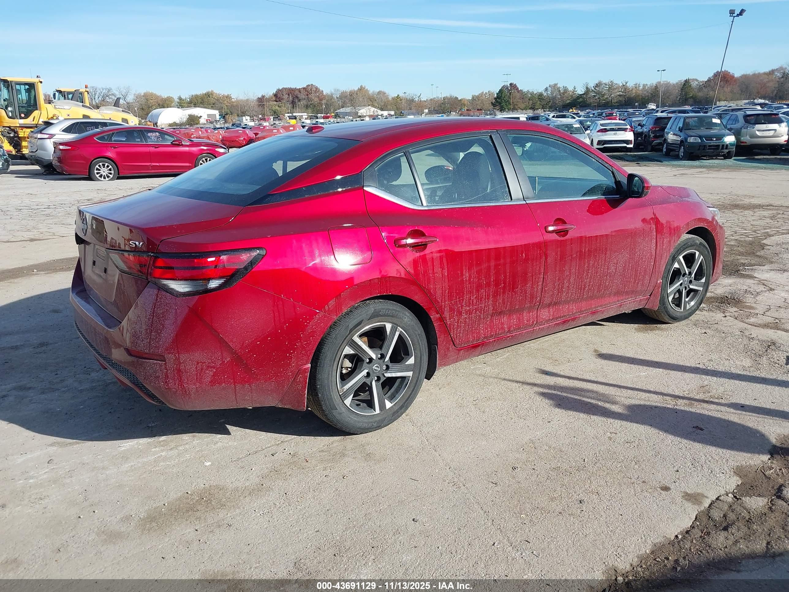 NISSAN SENTRA image 4