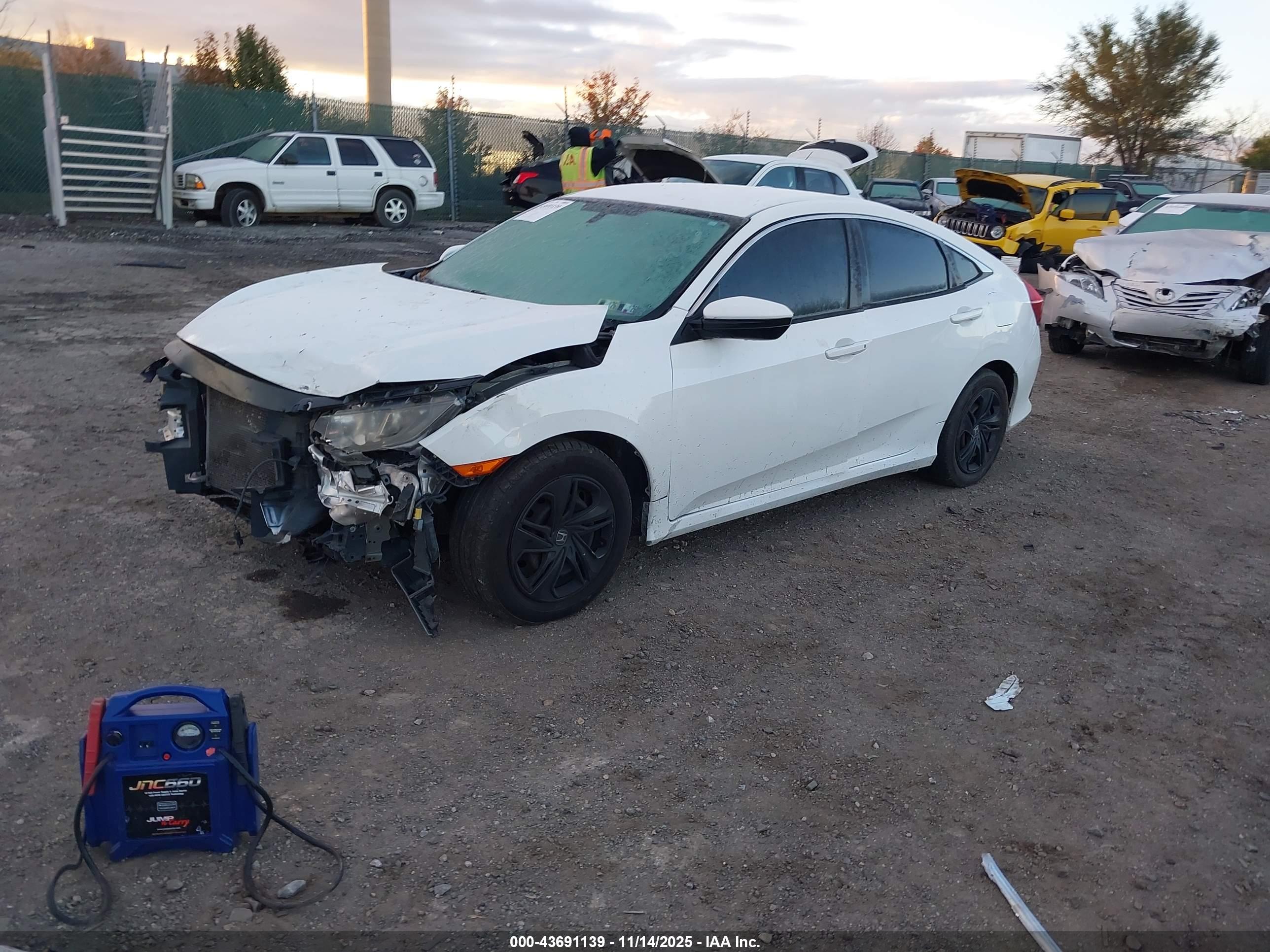 HONDA CIVIC image 2