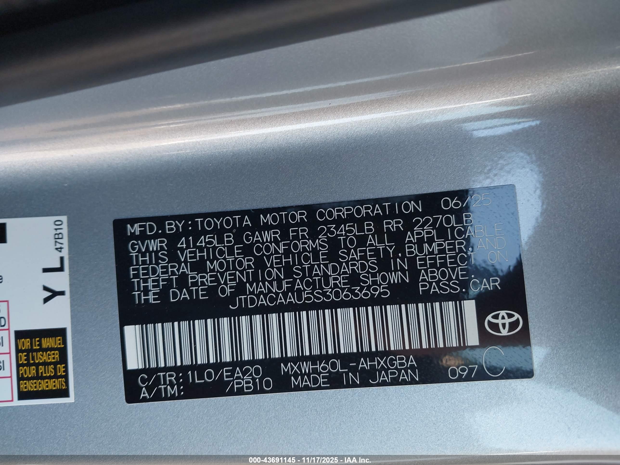 TOYOTA PRIUS image 9