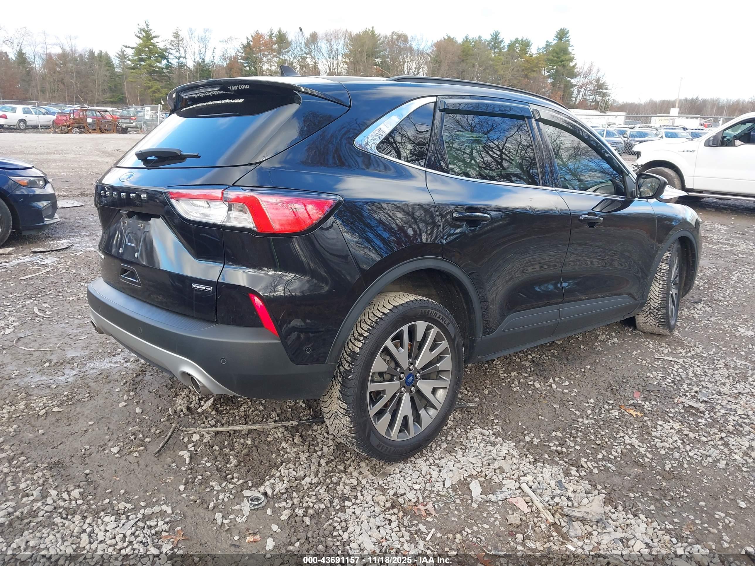 FORD ESCAPE image 4