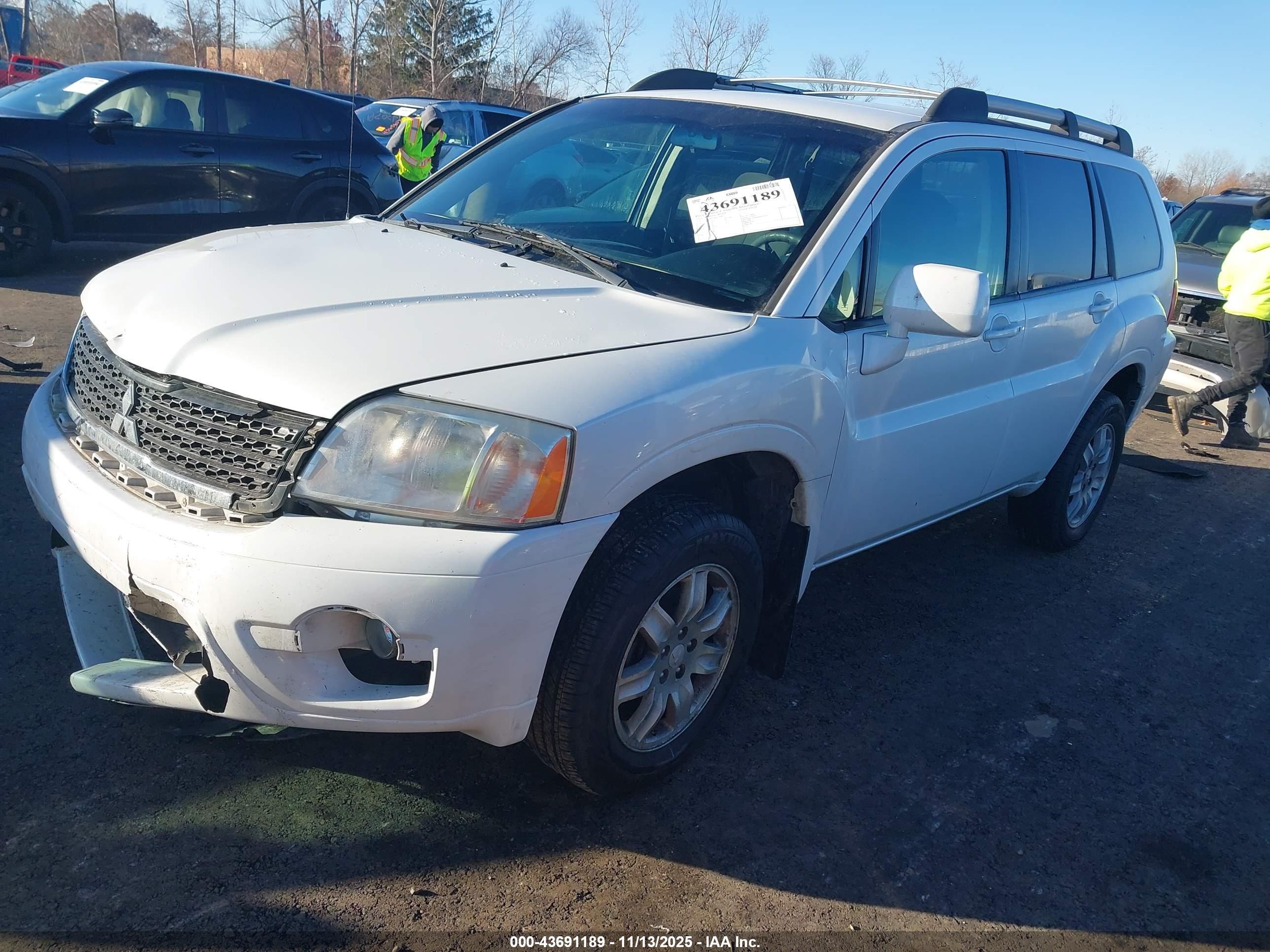 MITSUBISHI ENDEAVOR image 2